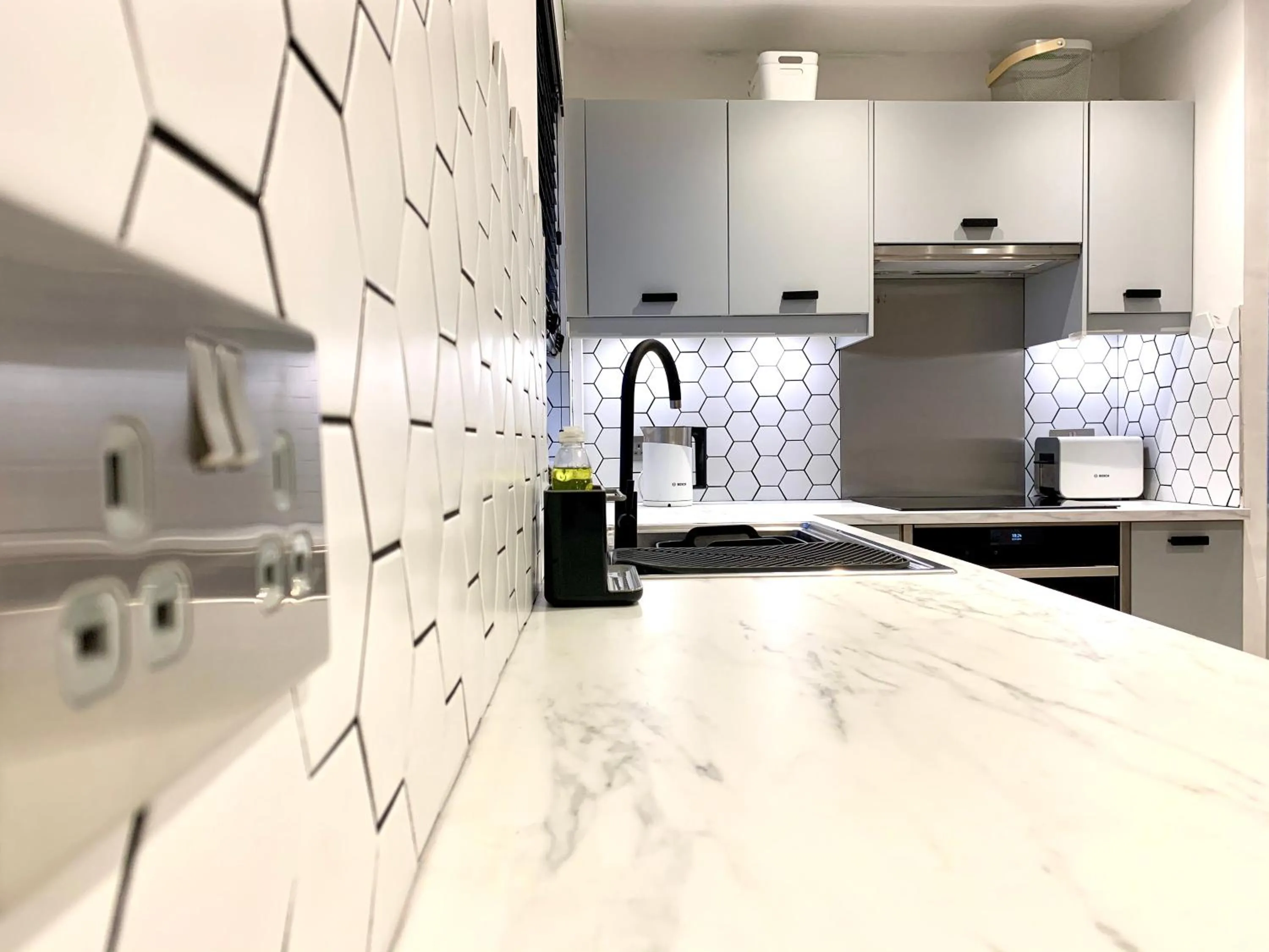 Kitchen or kitchenette in Stylish Cambridge Pad