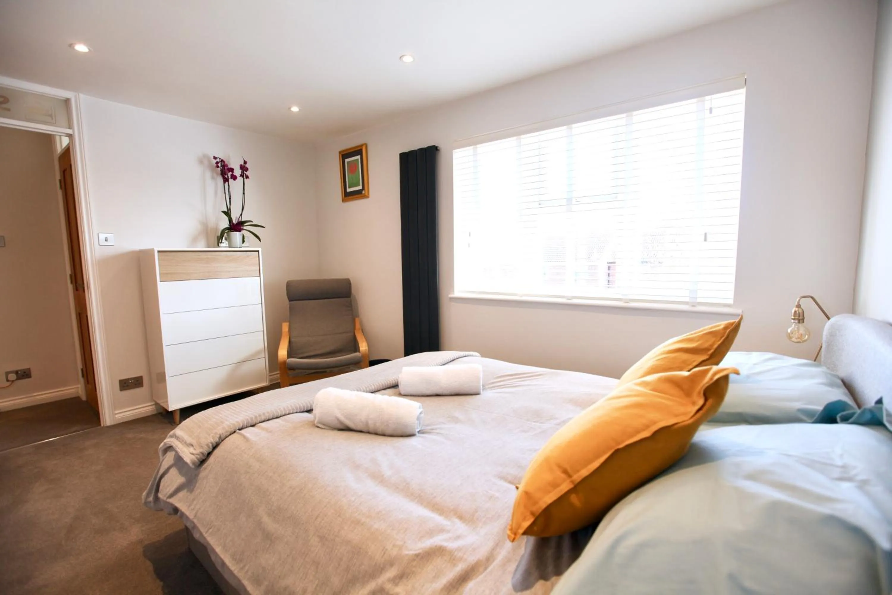 Bed in Stylish Cambridge Pad