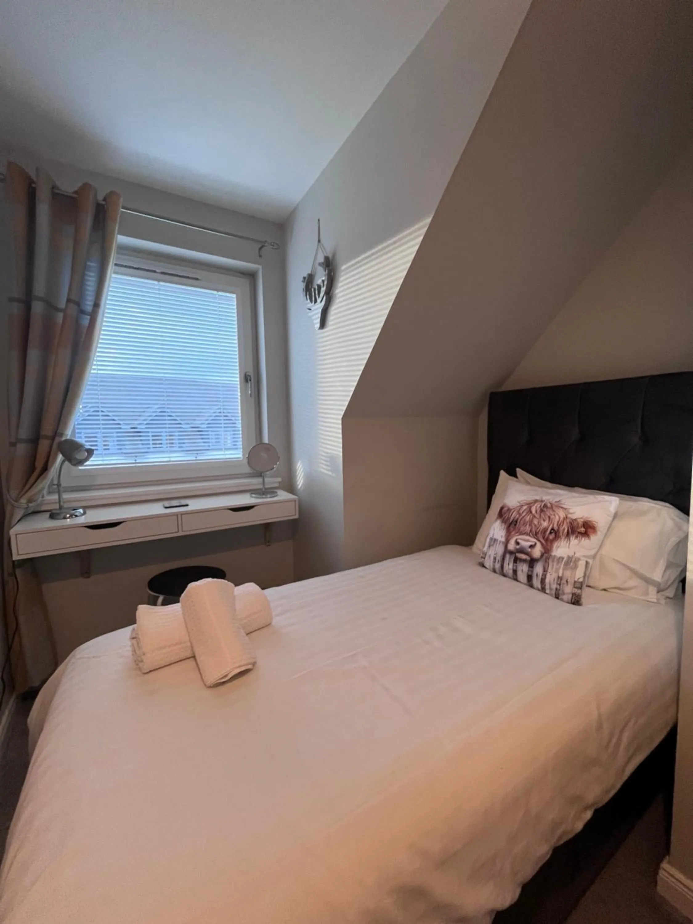 Two-Bedroom Apartment in Number 27