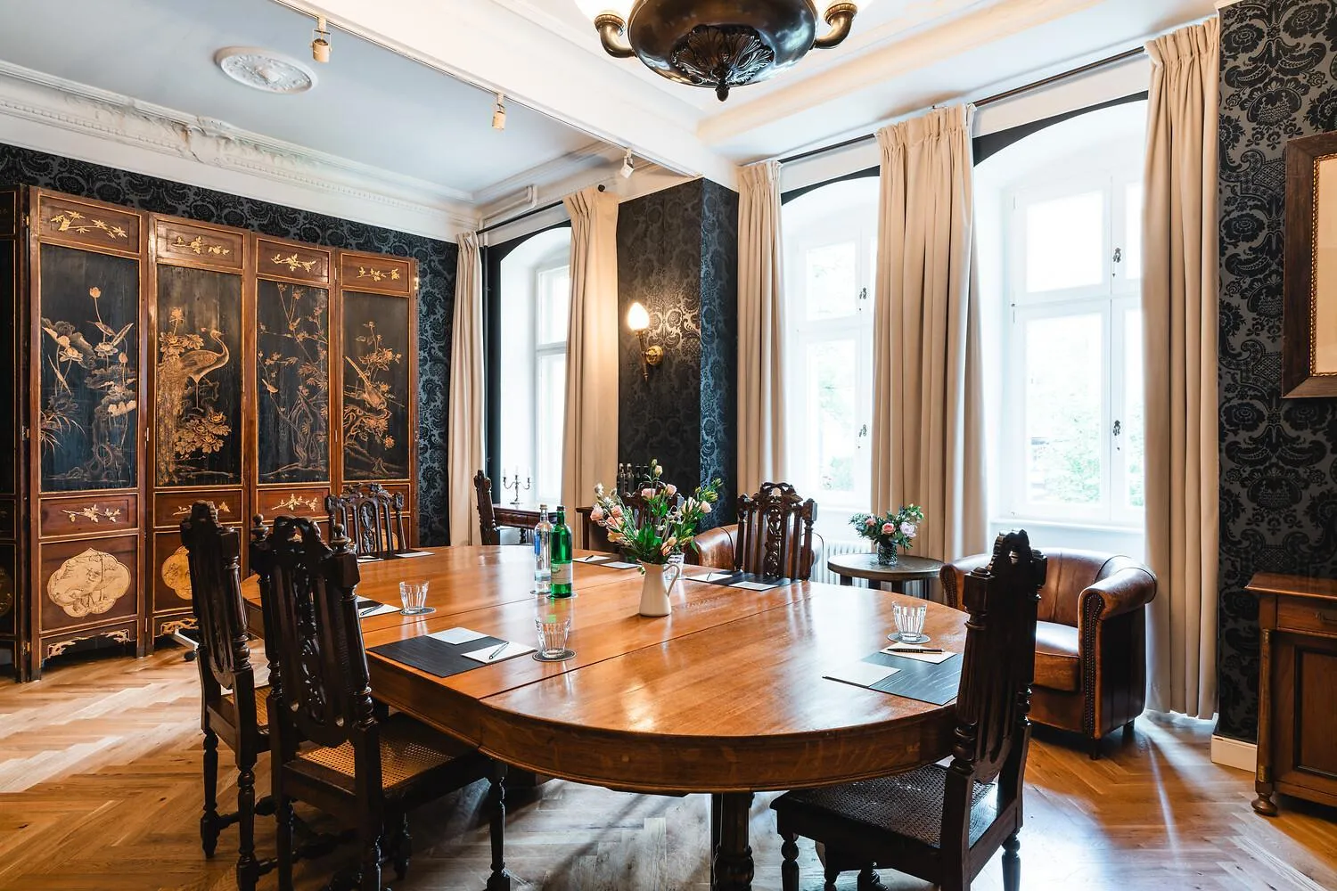 Meeting/conference room in HENRI Hotel Berlin Kurfürstendamm