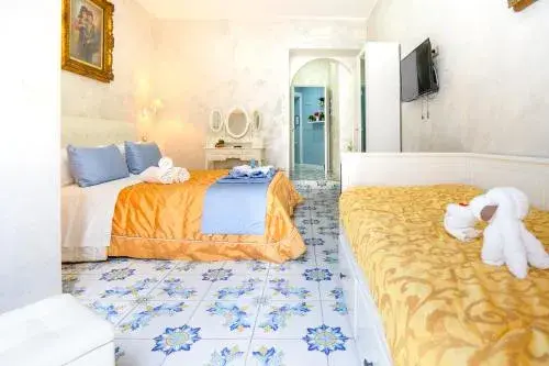 Family Suite in Alma Adry Family Suite in Alma Adry