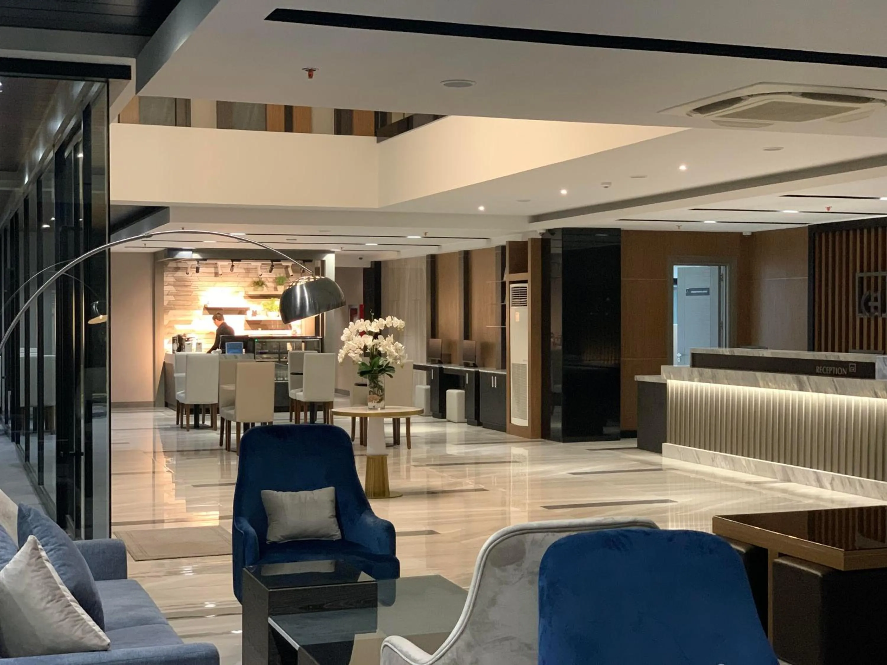 Facade/entrance in Capitol Hill Hotel and Suites