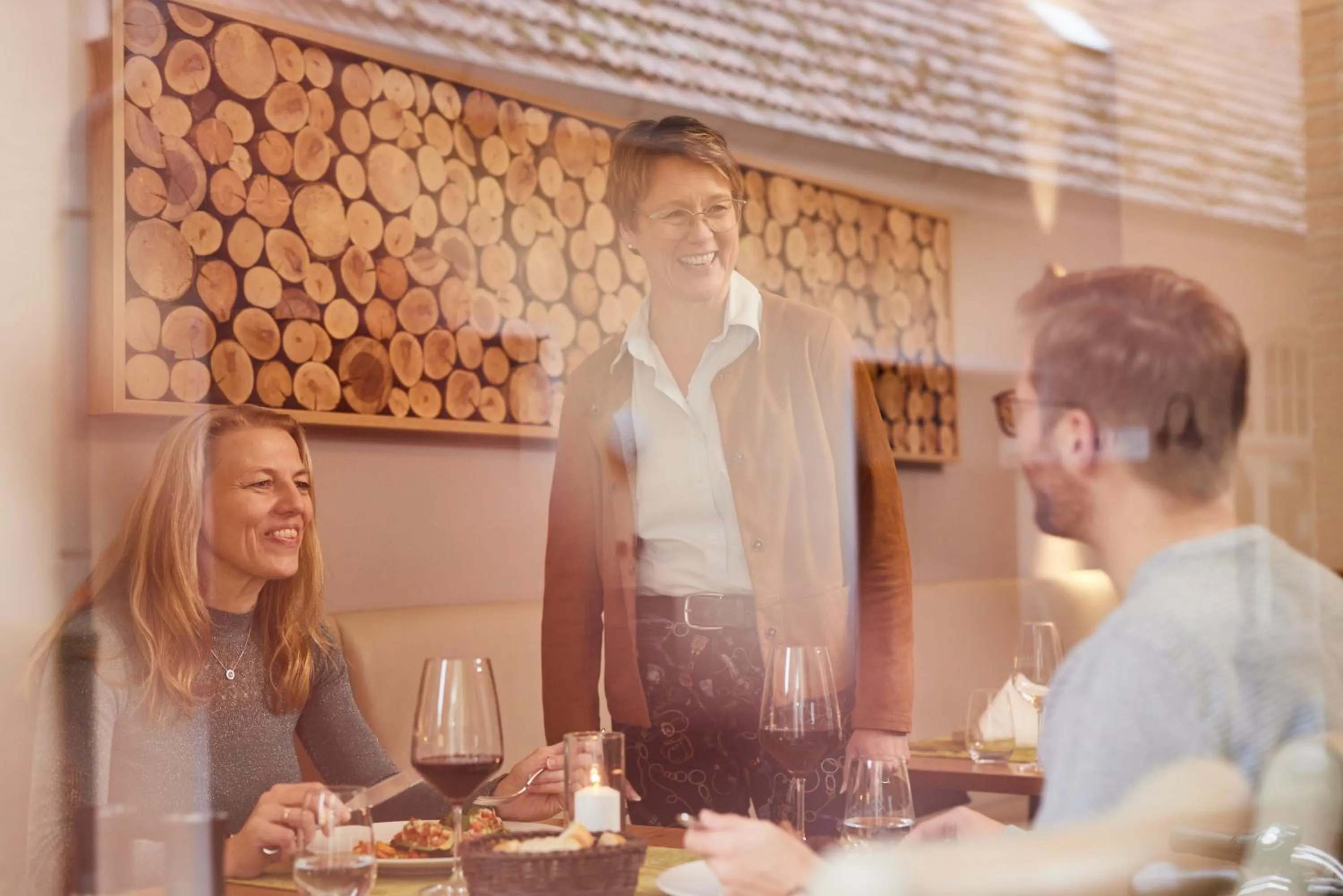 Restaurant/places to eat in Das Schokoladenhotel