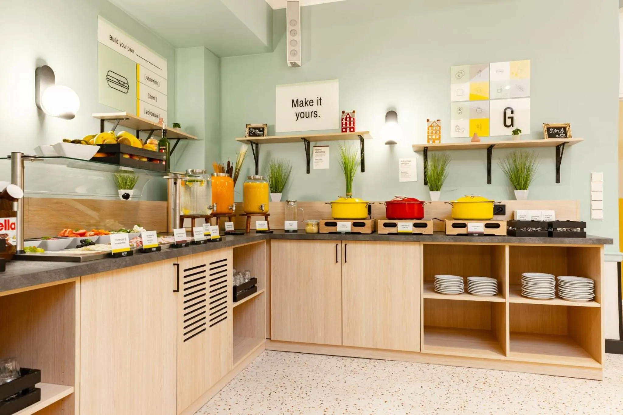 Breakfast in Garner Hotel Berlin - Messe by IHG