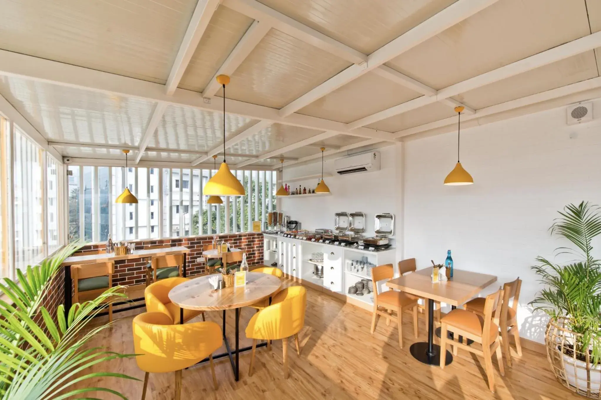 Restaurant/places to eat in bloomrooms @ City Centre Restaurant/places to eat in bloomrooms @ City Centre