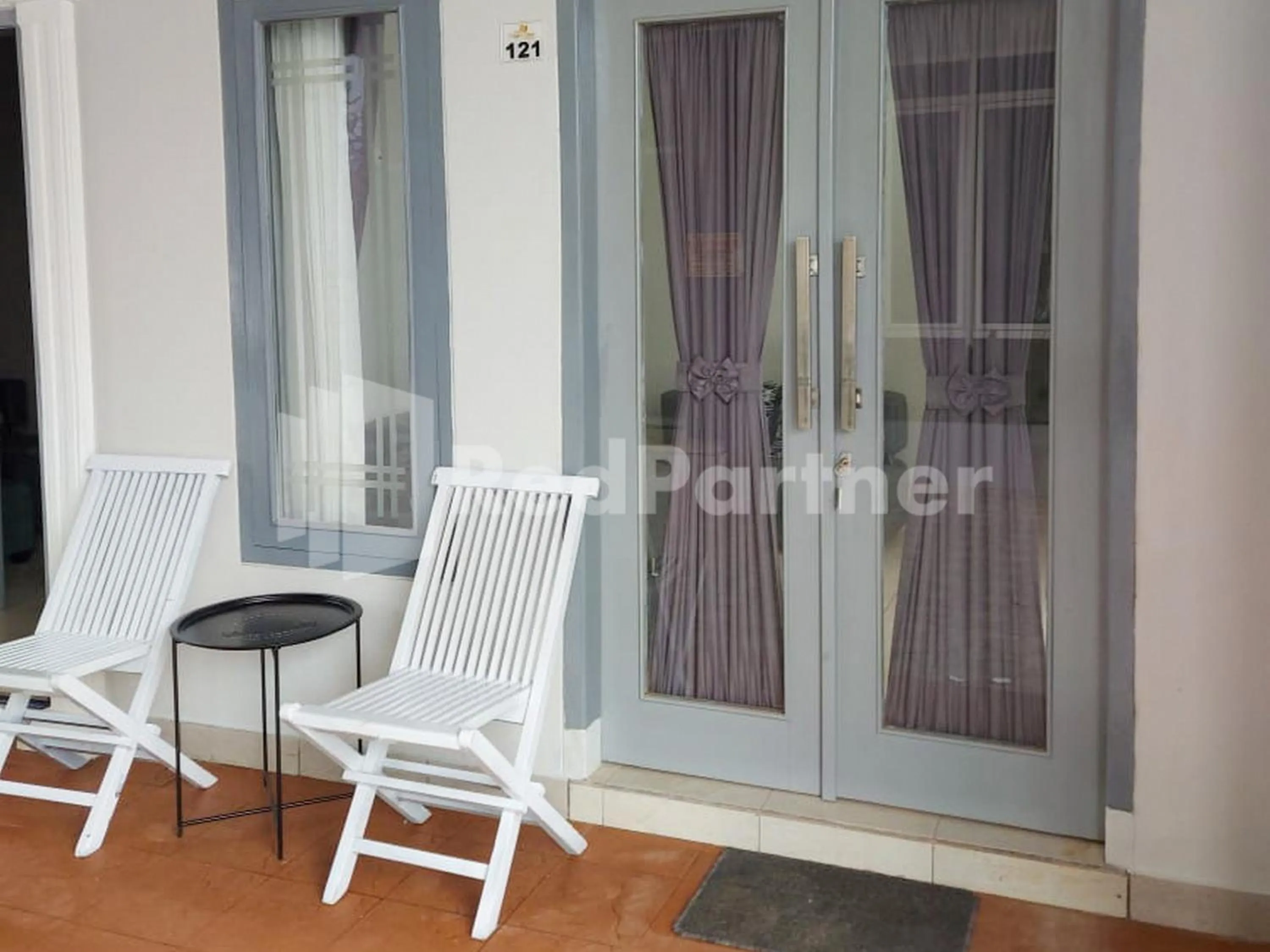 Balcony/Terrace in SPOT ON 2815 Hotel Damai