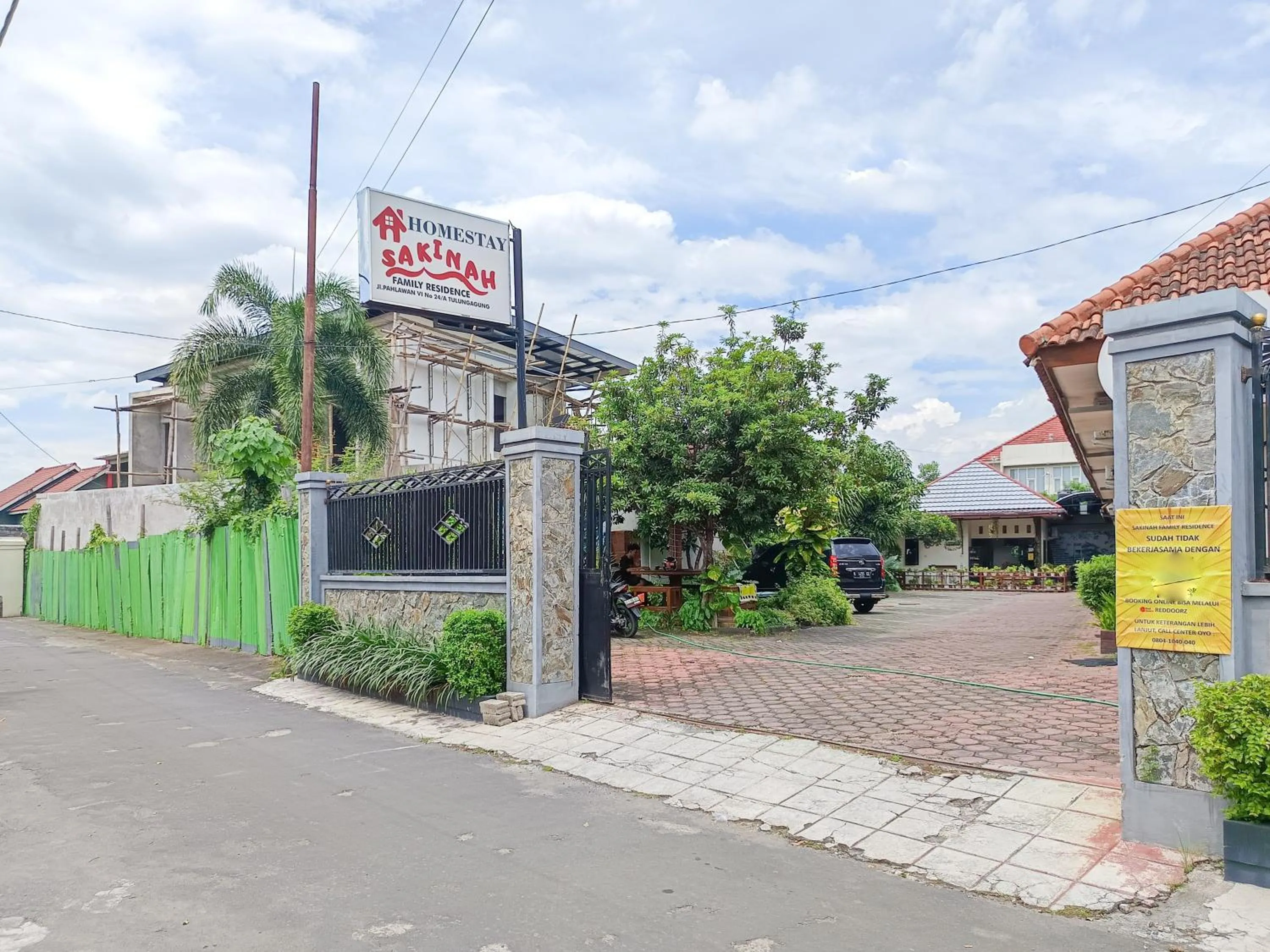 Facade/entrance in Sakinah Family Residence