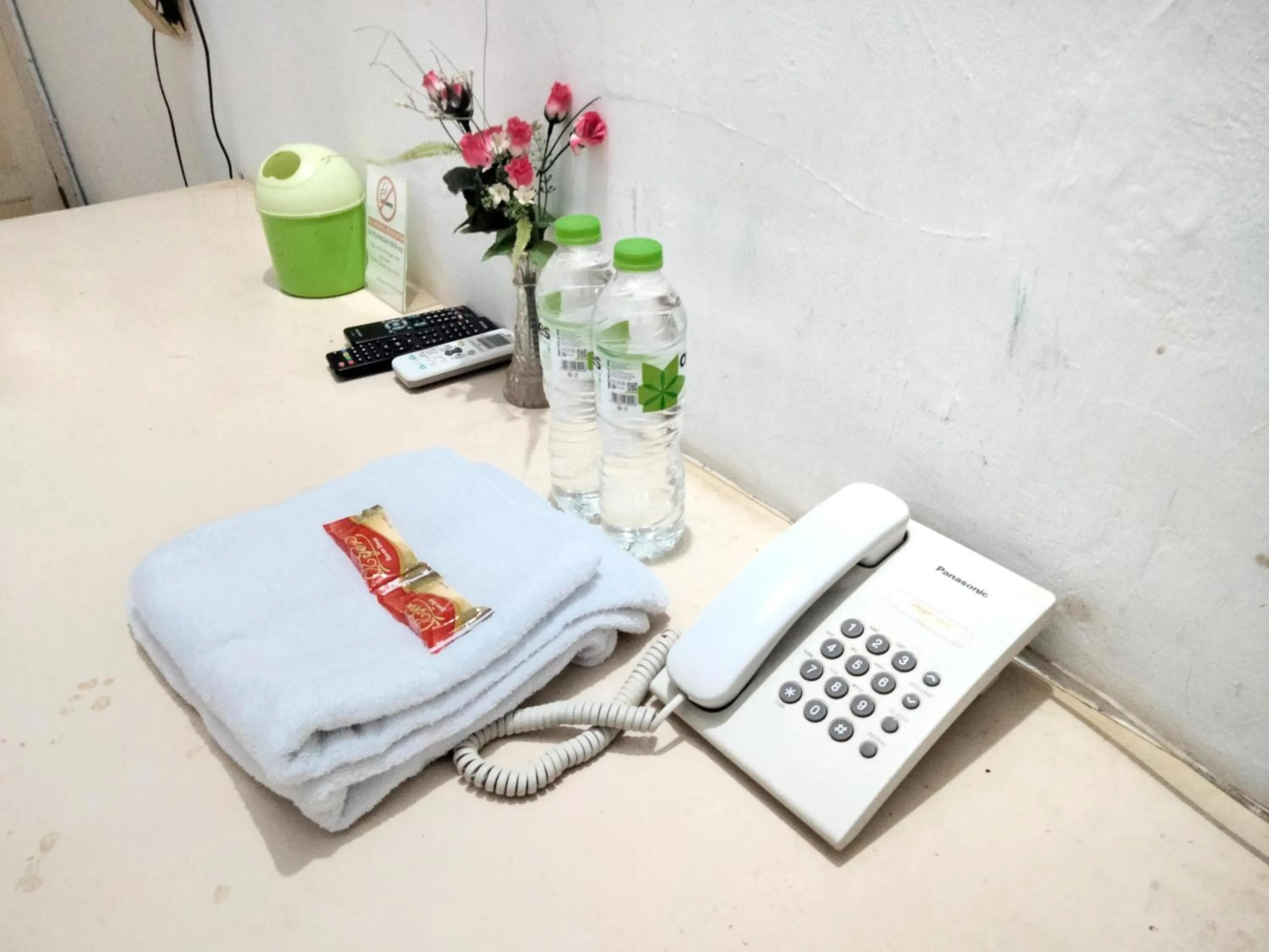 Bedroom in Sartika Hotel Mitra RedDoorz Pati