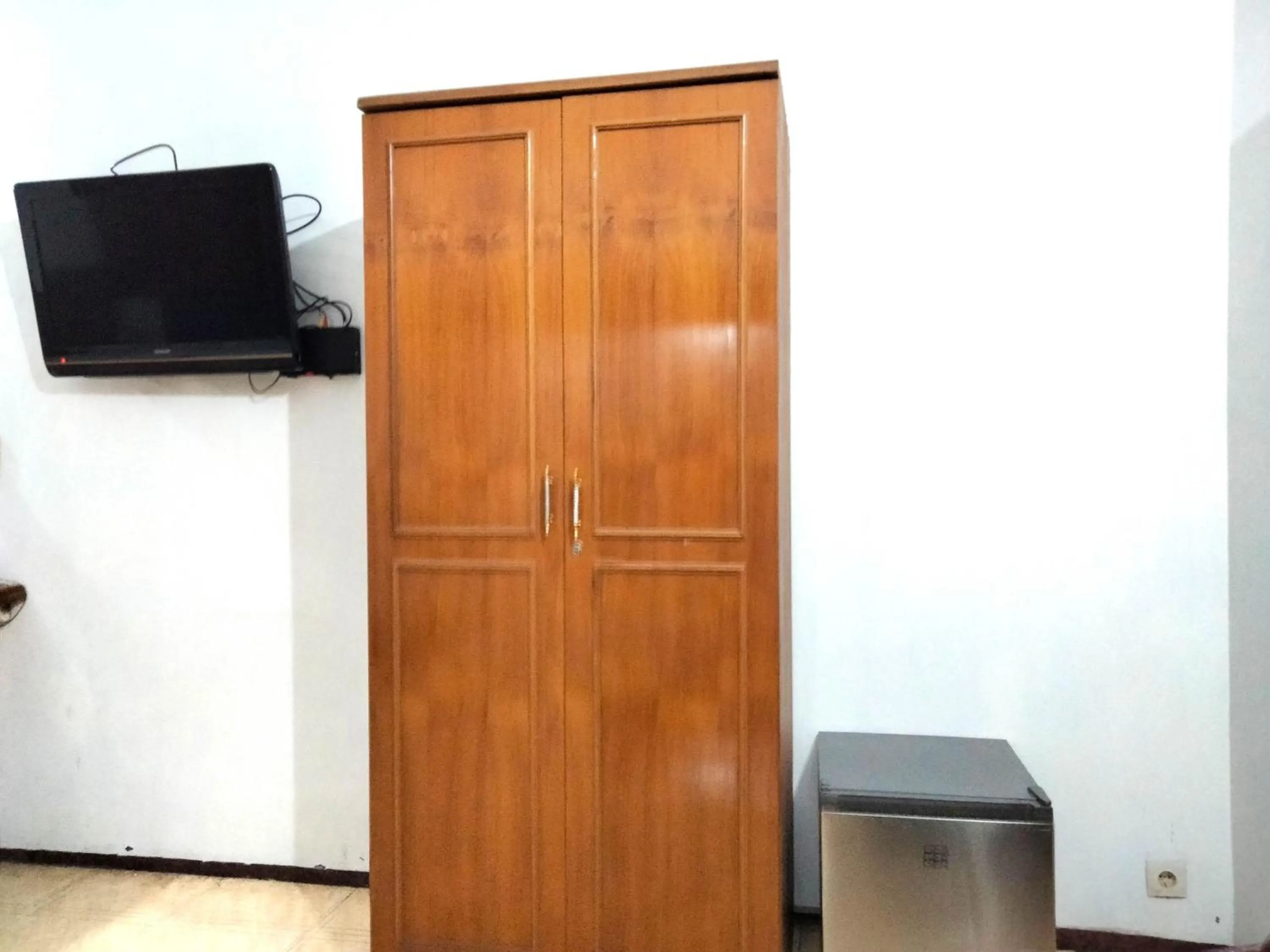 Bedroom in Sartika Hotel Mitra RedDoorz Pati