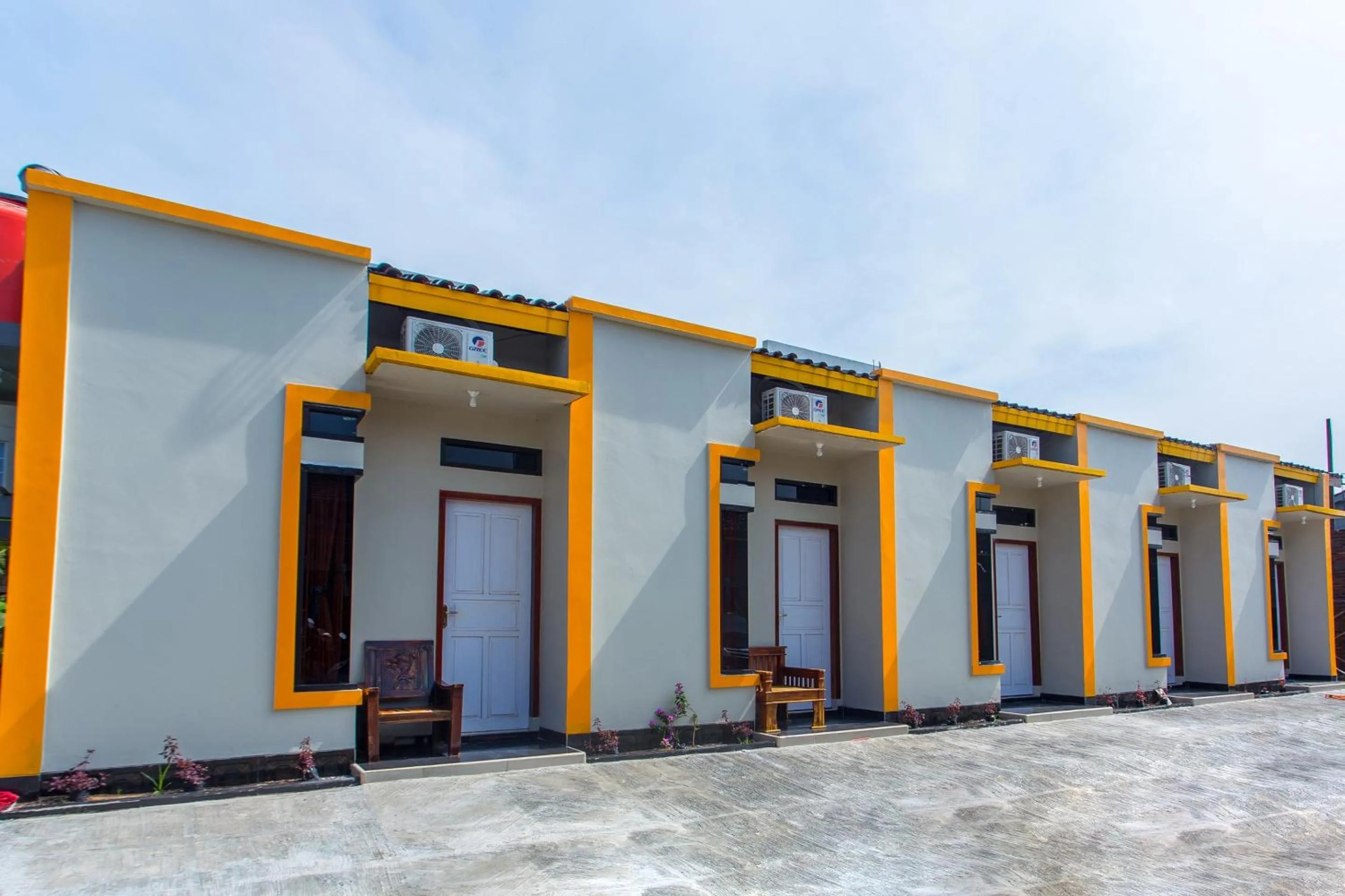 Lobby or reception in Hotel O Griya Annisa