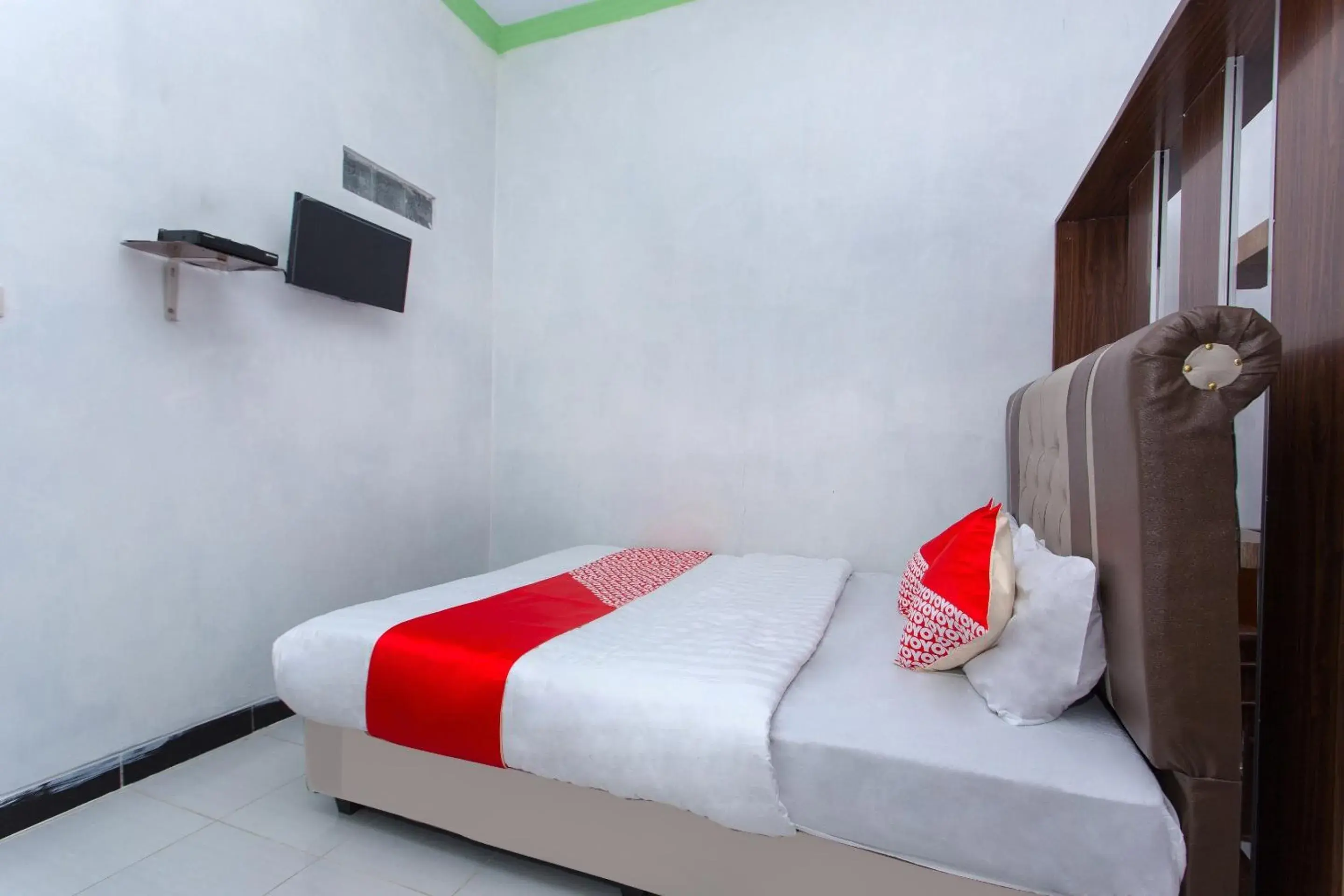Bedroom, Bed in Hotel O Griya Annisa Bedroom, Bed in Hotel O Griya Annisa