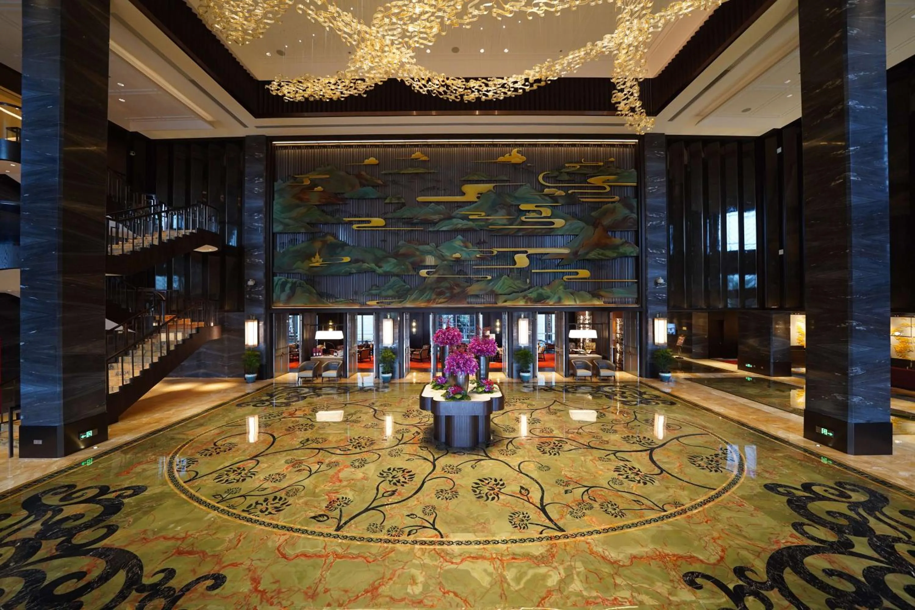 Lobby or reception in Vignette Collection Haikou Yatter Hotel by IHG