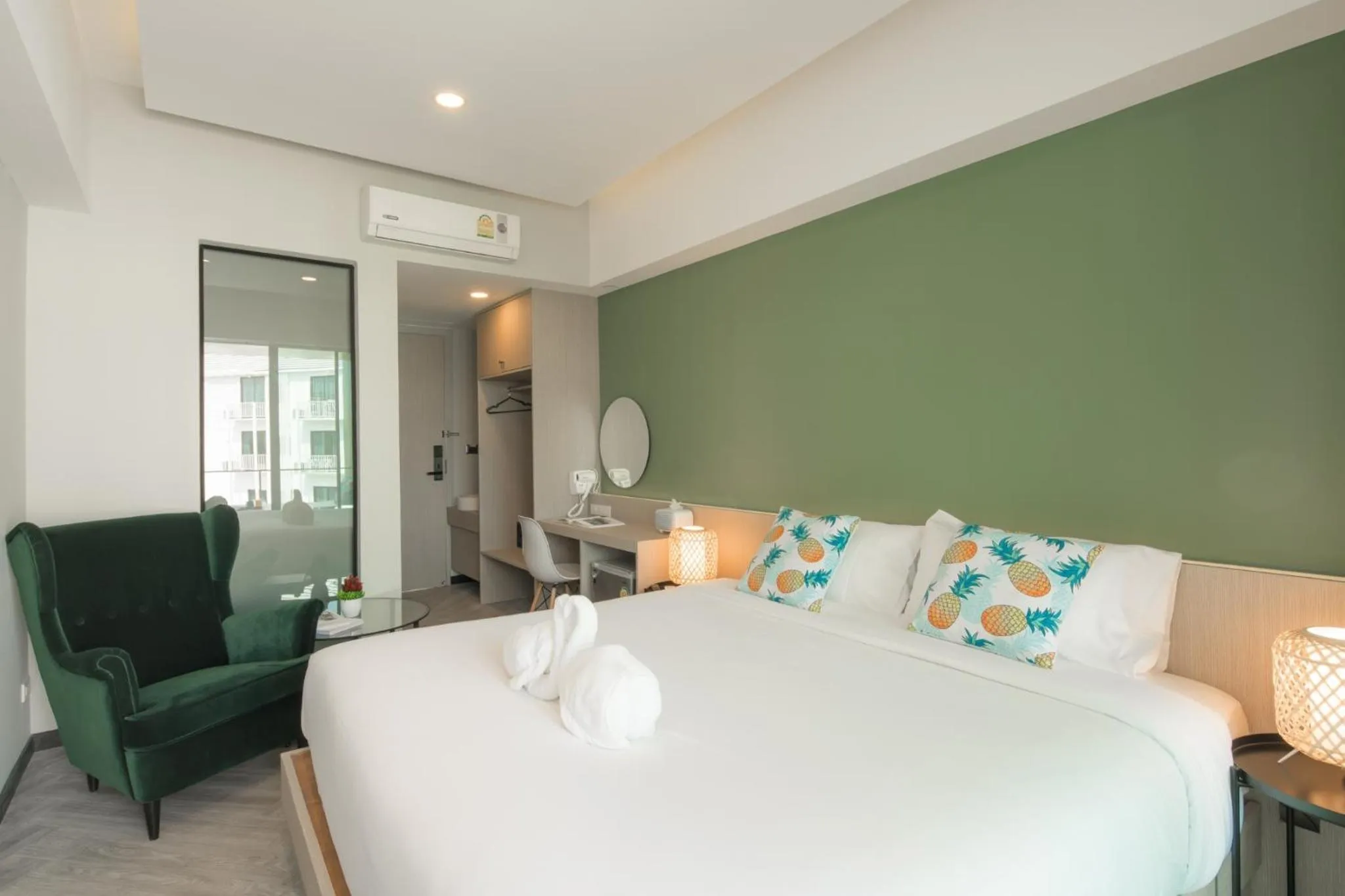 Bed in Yanud Residence