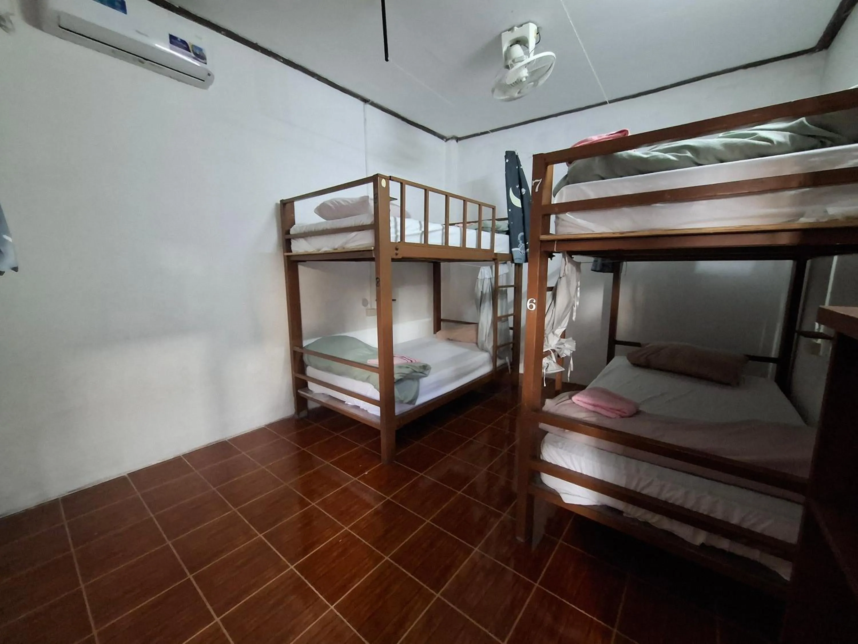 Bami hostel