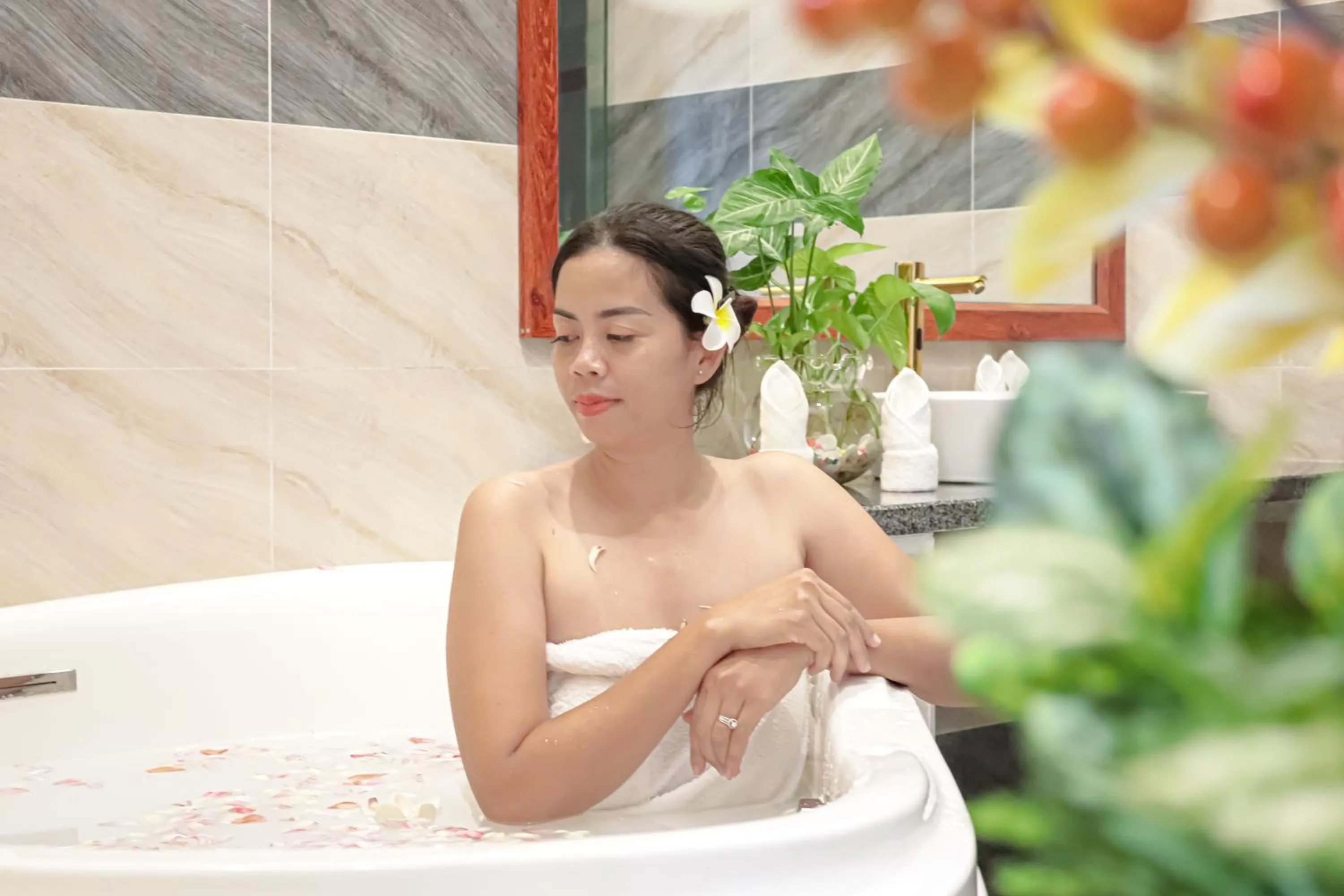 Spa and wellness centre/facilities in Poulo Wai Hotel, Trademark Collection by Wyndham