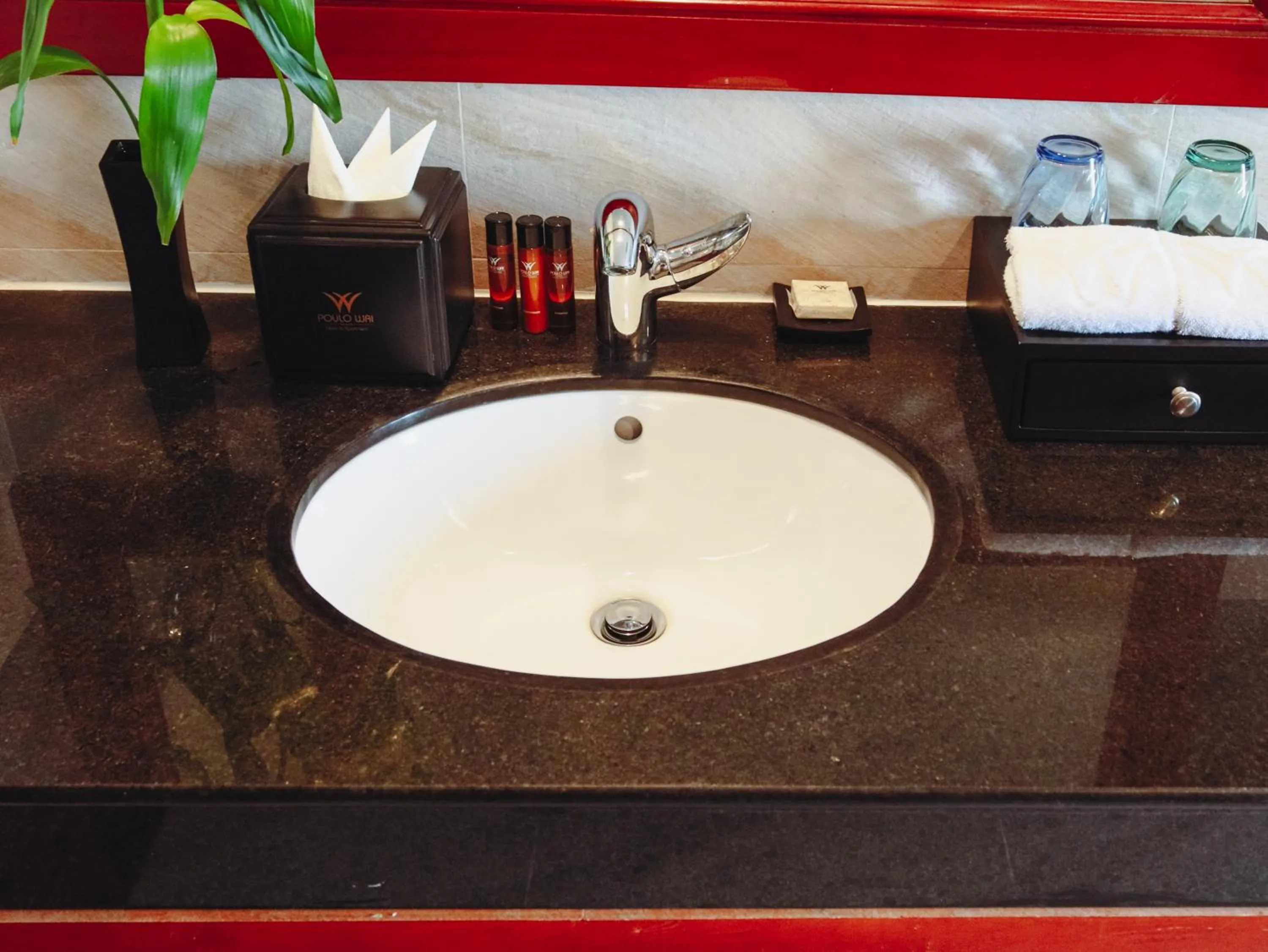 Bathroom in Poulo Wai Hotel, Trademark Collection by Wyndham