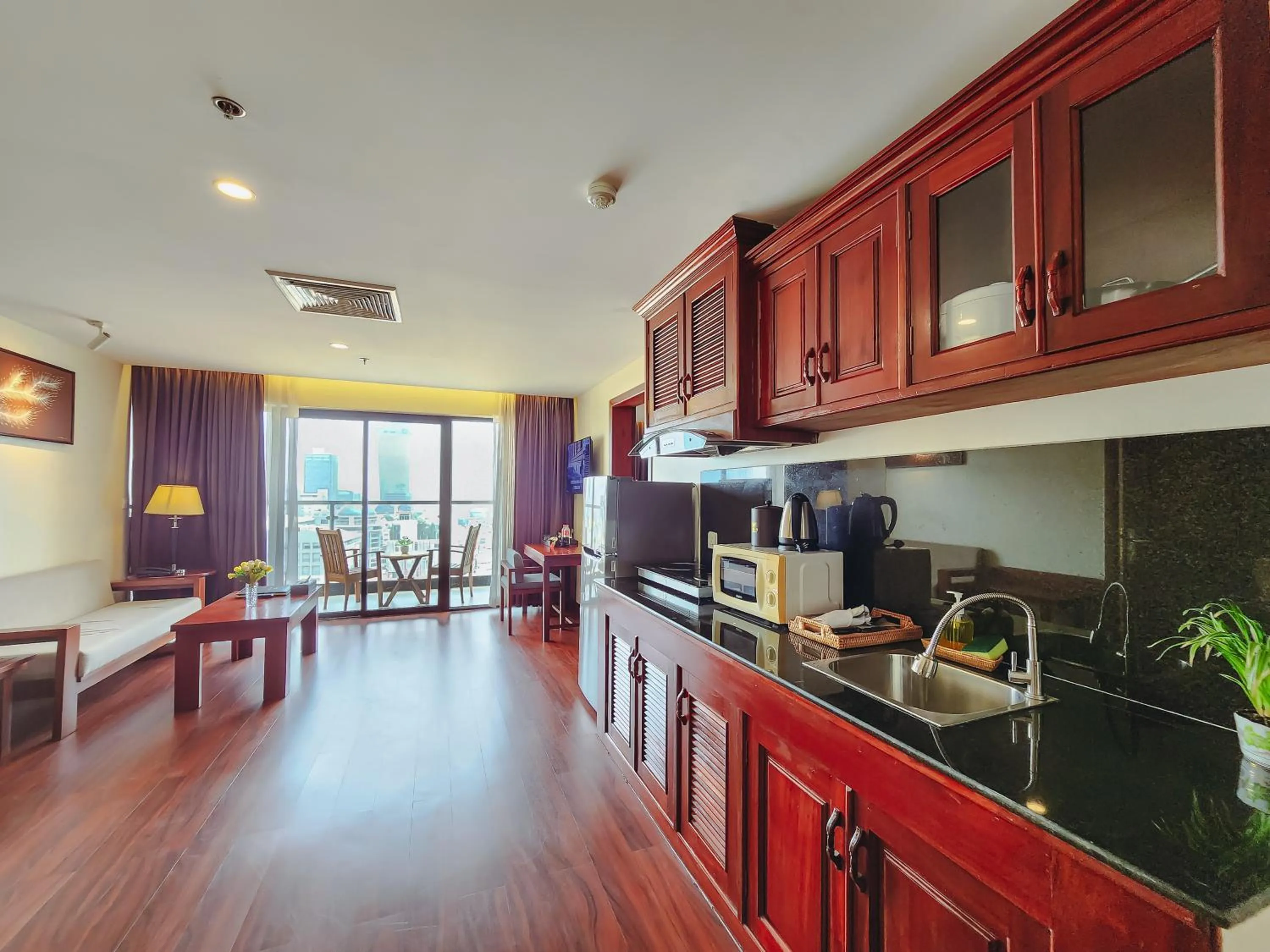 Kitchen or kitchenette in Poulo Wai Hotel, Trademark Collection by Wyndham