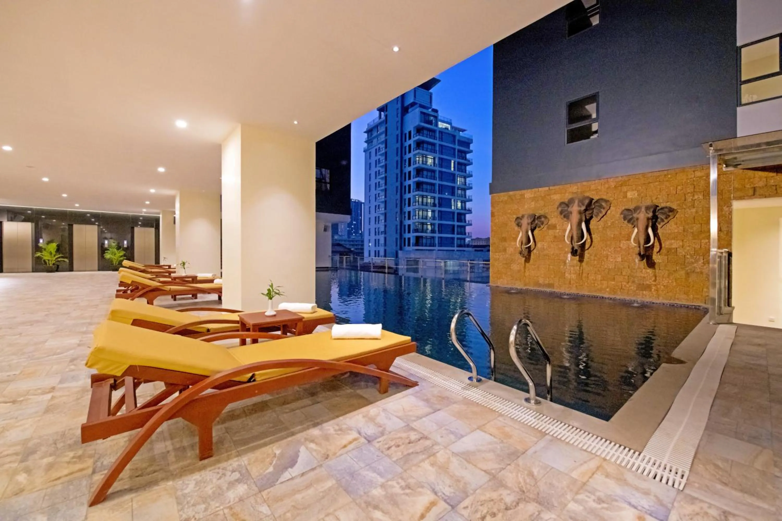 Hot Tub in Poulo Wai Hotel, Trademark Collection by Wyndham