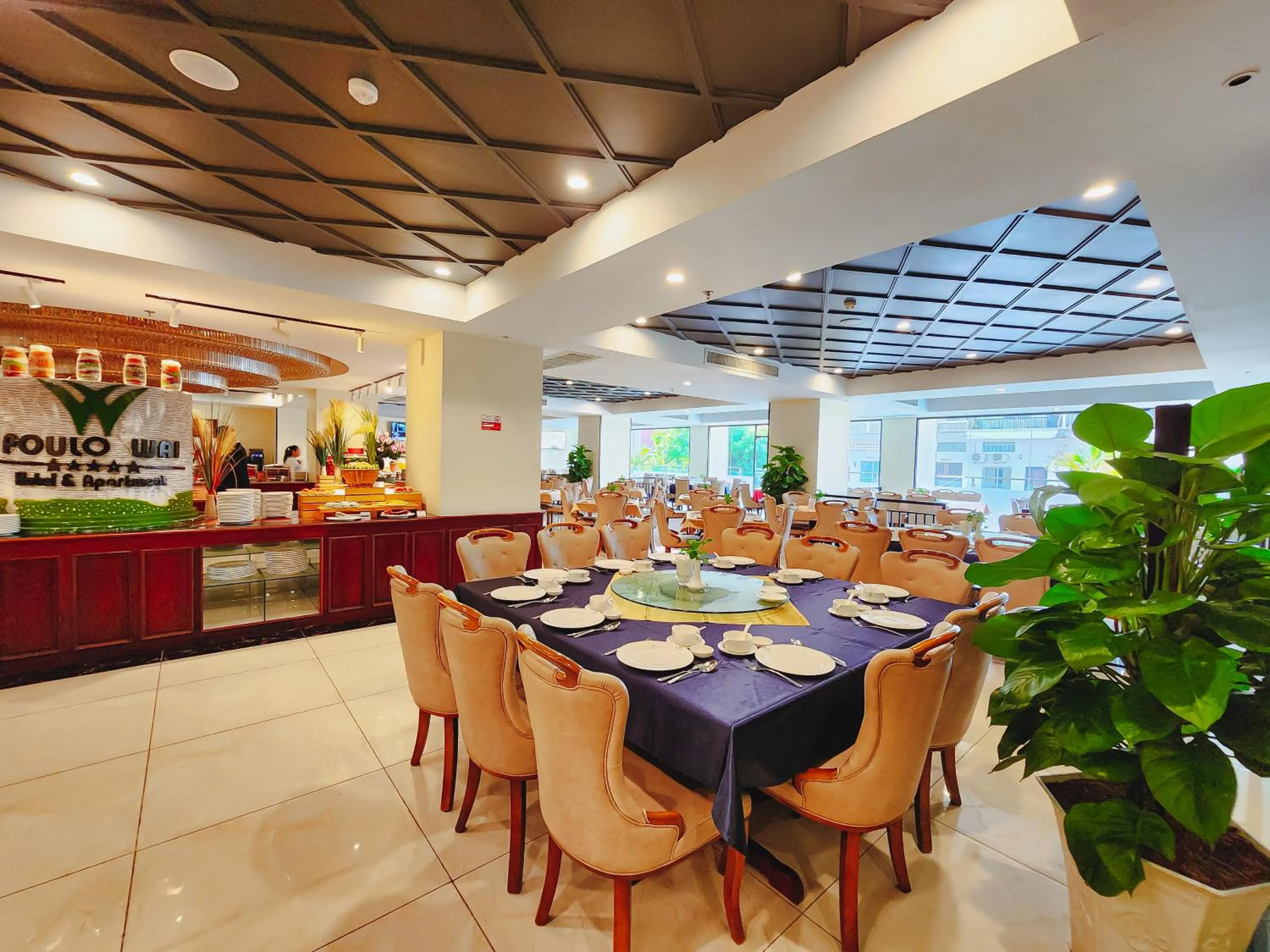 Restaurant/places to eat in Poulo Wai Hotel, Trademark Collection by Wyndham