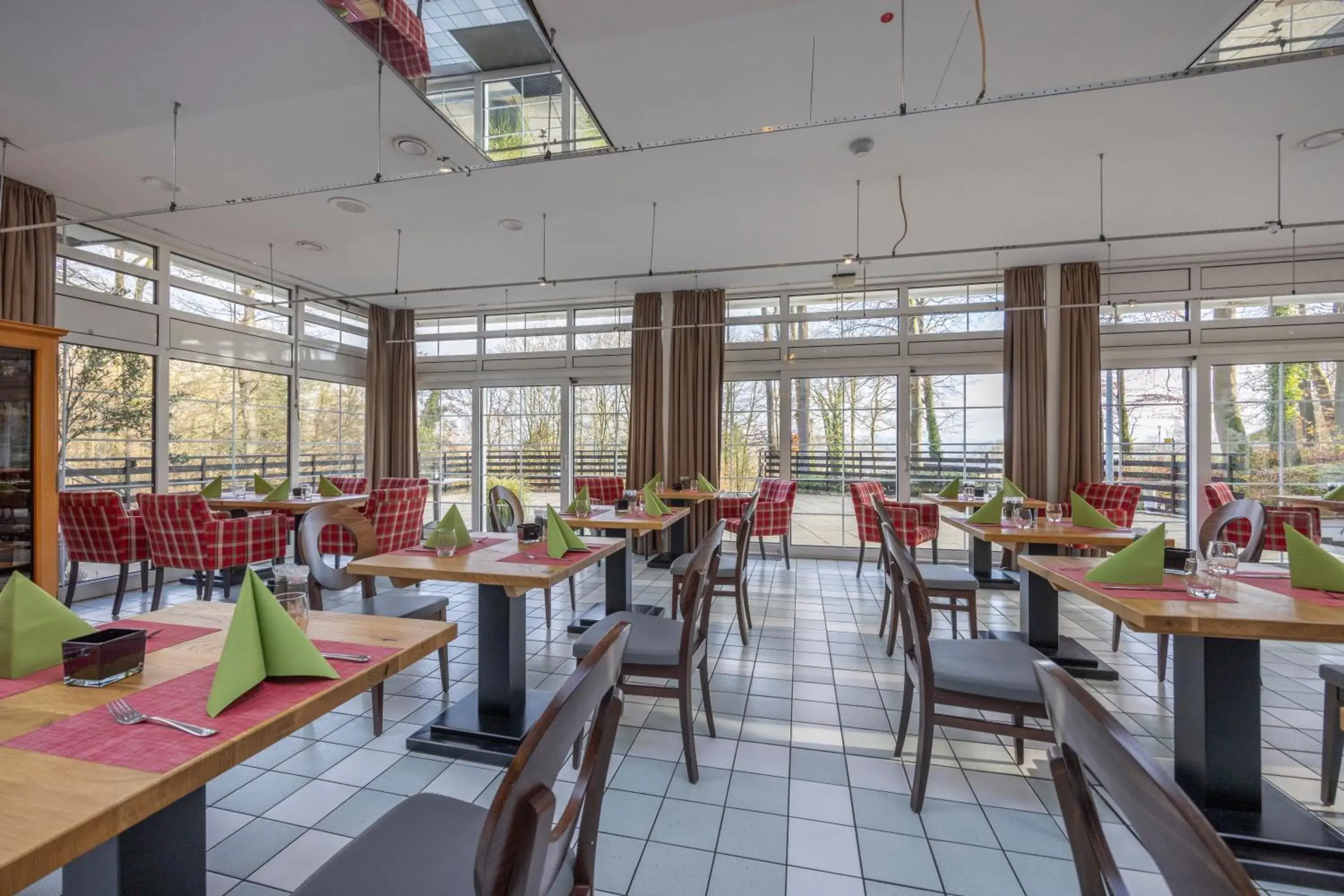 Restaurant/places to eat in Fletcher Hotel-Restaurant Arnsberg-Sauerland Restaurant/places to eat in Fletcher Hotel-Restaurant Arnsberg-Sauerland