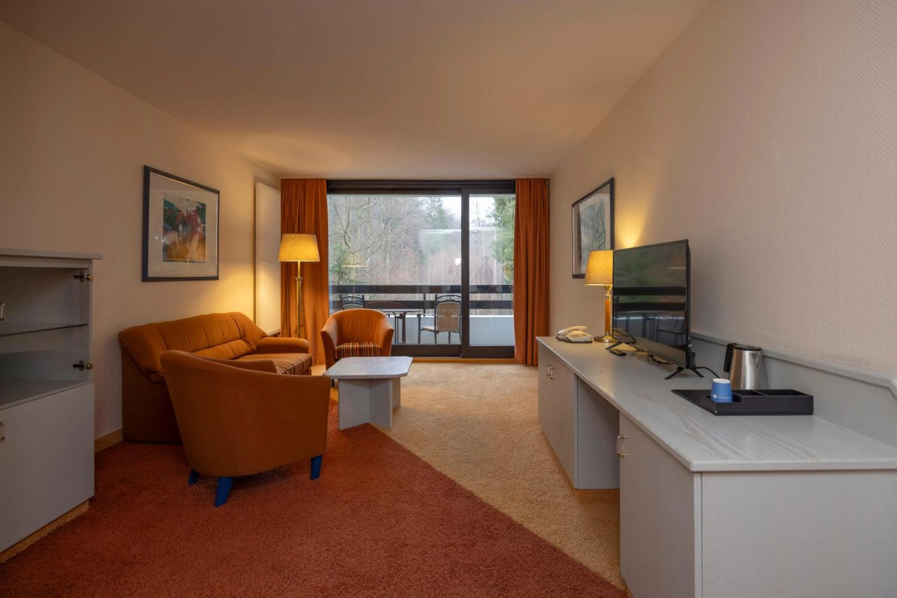 TV and multimedia in Fletcher Hotel-Restaurant Arnsberg-Sauerland