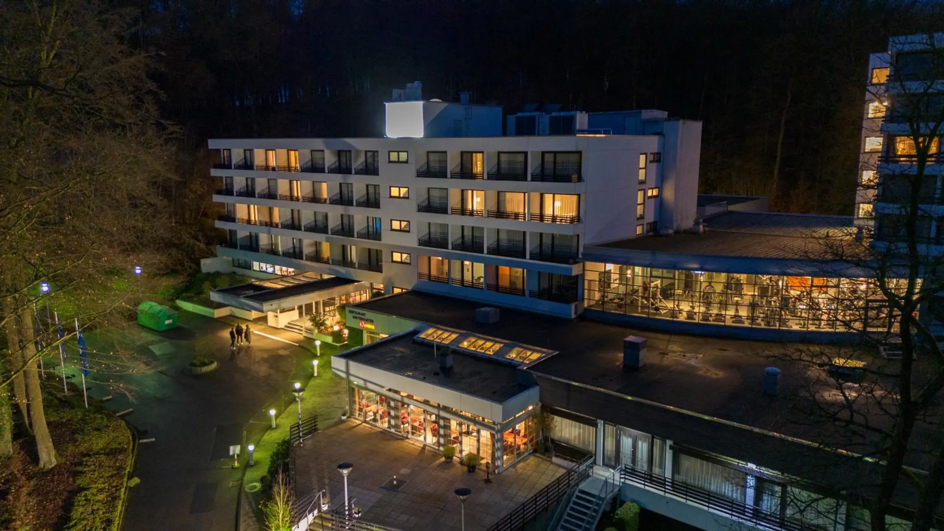 Property building in Fletcher Hotel-Restaurant Arnsberg-Sauerland Property building in Fletcher Hotel-Restaurant Arnsberg-Sauerland