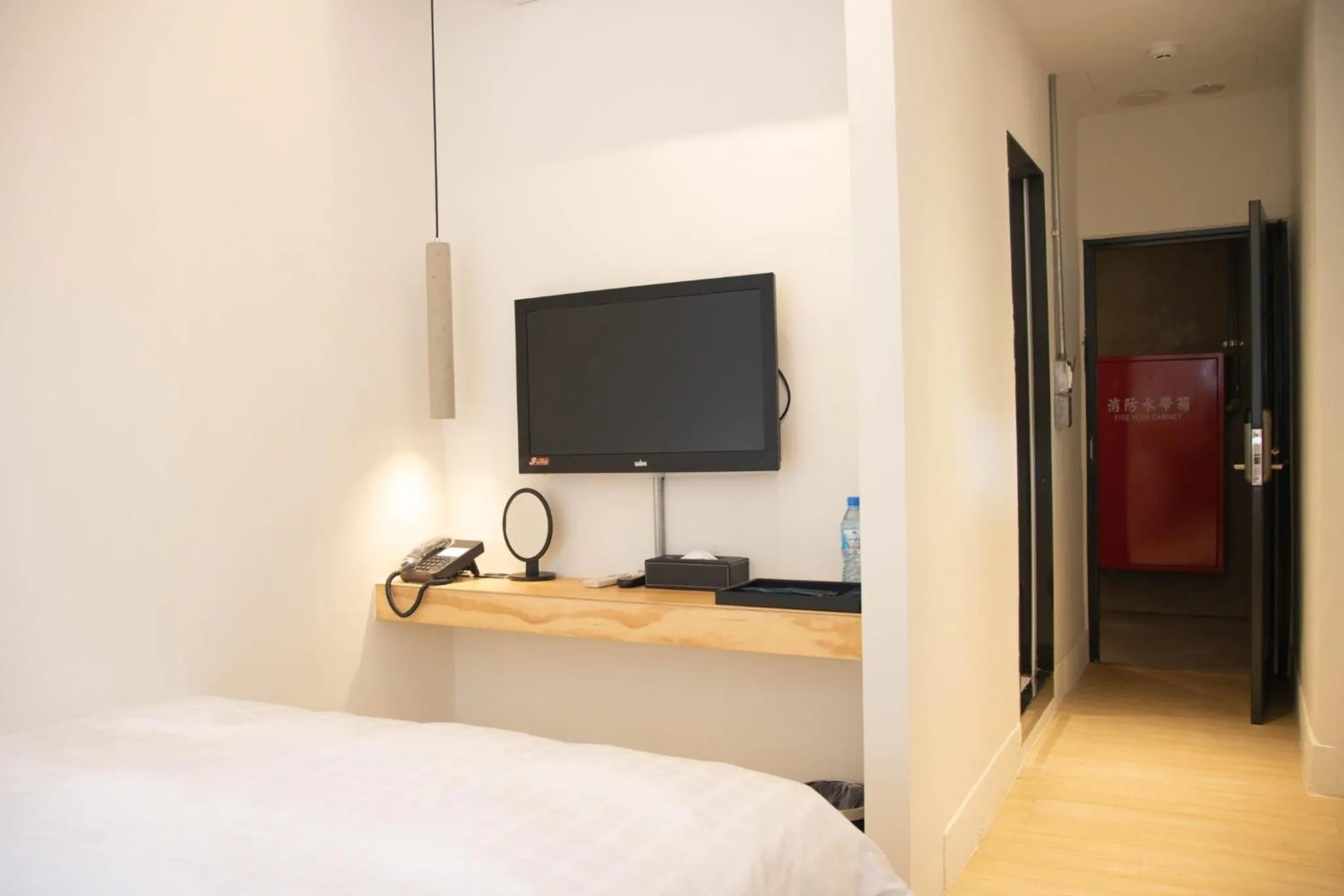 TV and multimedia, Bed in Home Rest Hotel 2