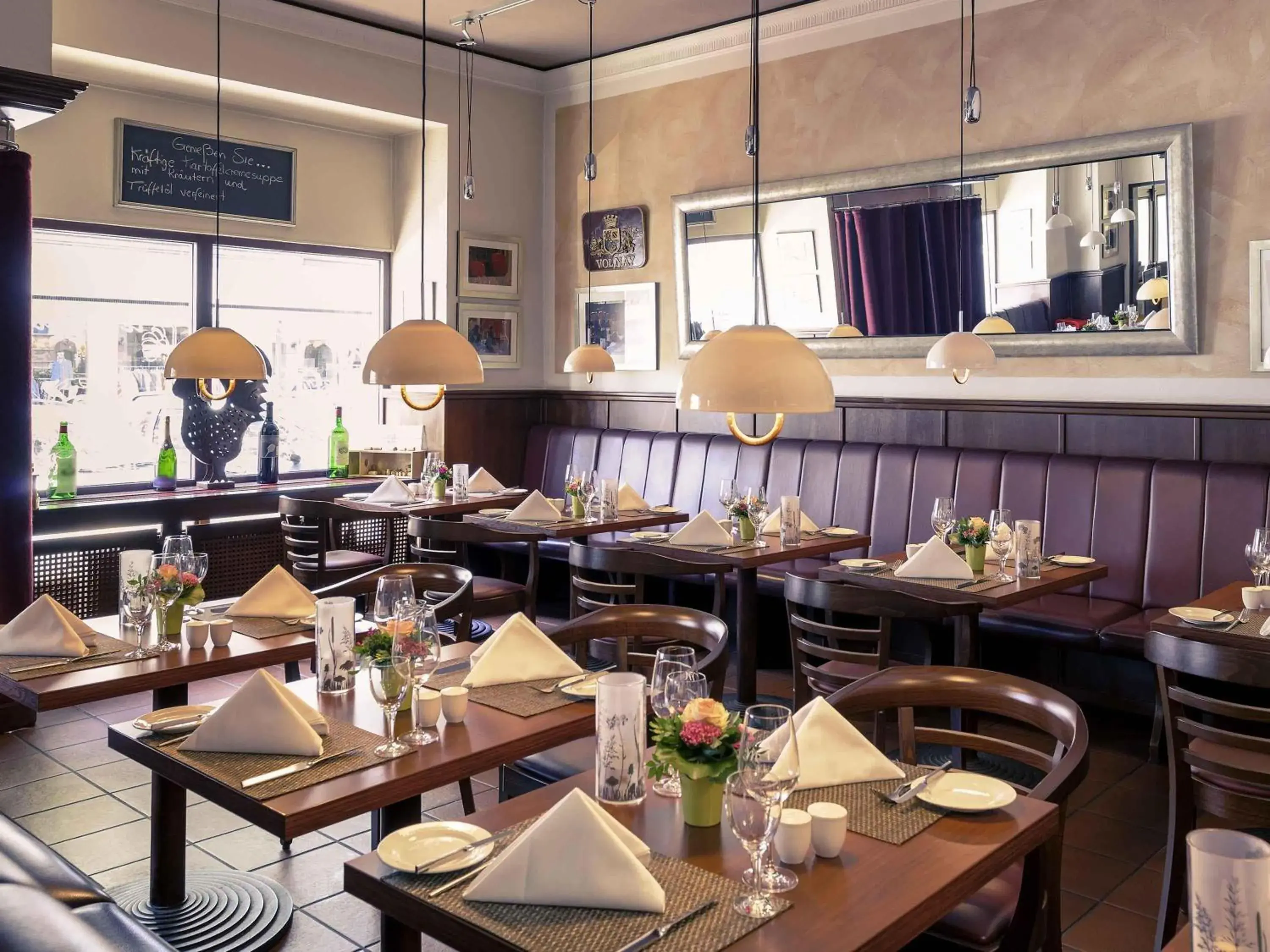 Restaurant/places to eat in Mercure Hotel Düsseldorf City Center Restaurant/places to eat in Mercure Hotel Düsseldorf City Center