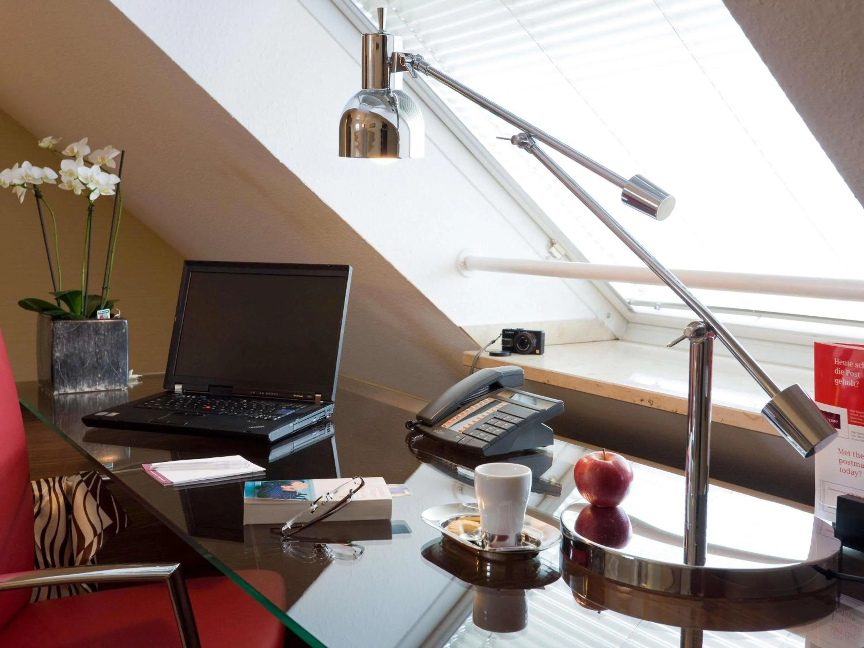 Bedroom in Mercure Hotel Düsseldorf City Center