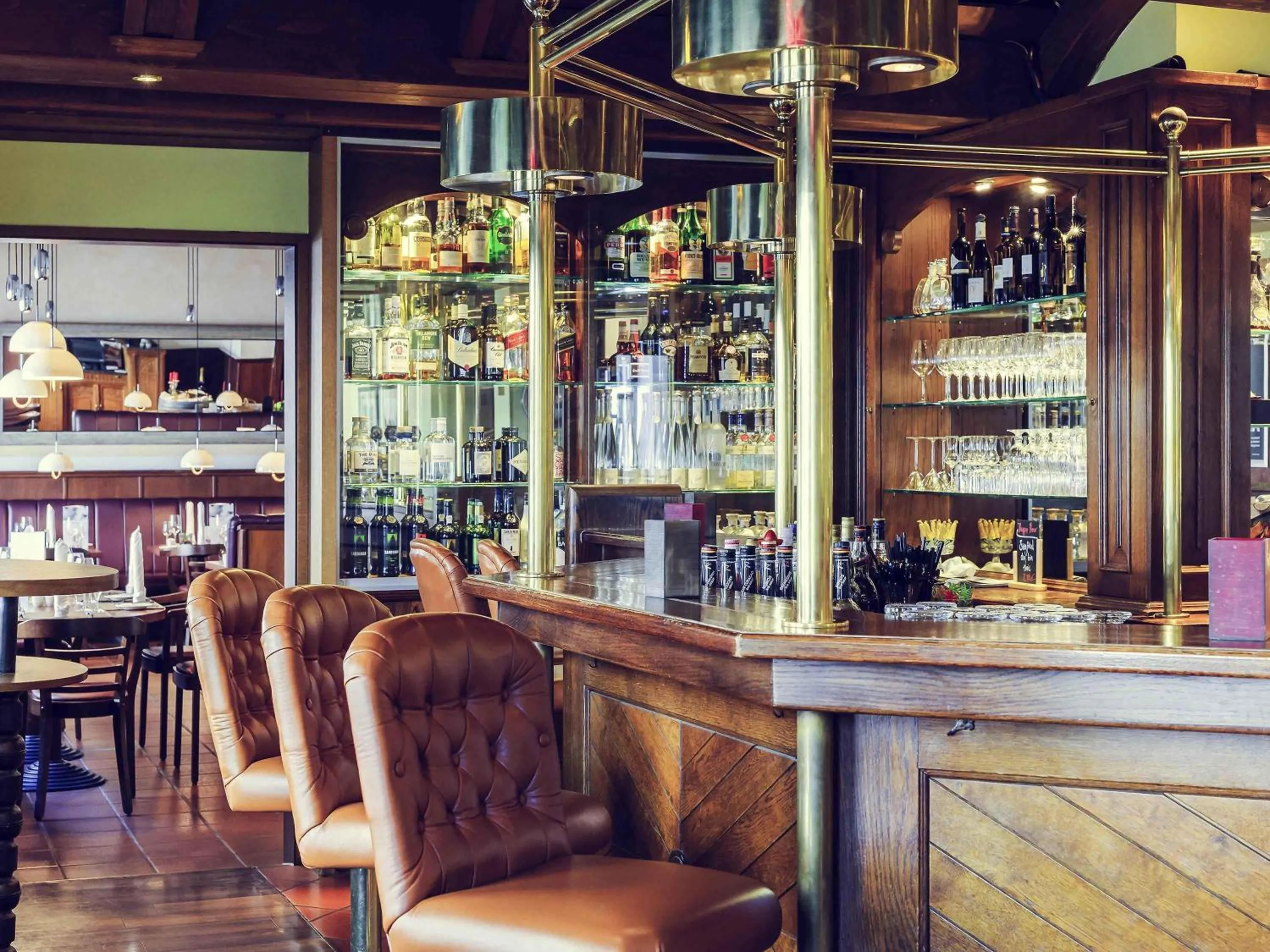 Lounge or bar in Mercure Hotel Düsseldorf City Center