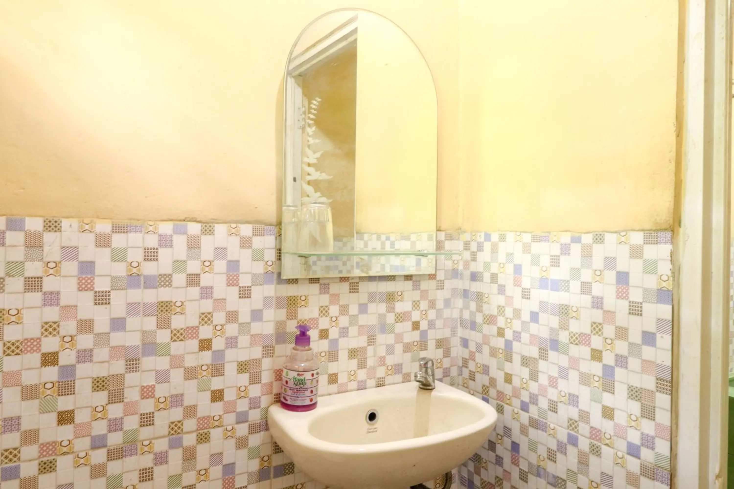 Bathroom in Kasmiyem Homestay