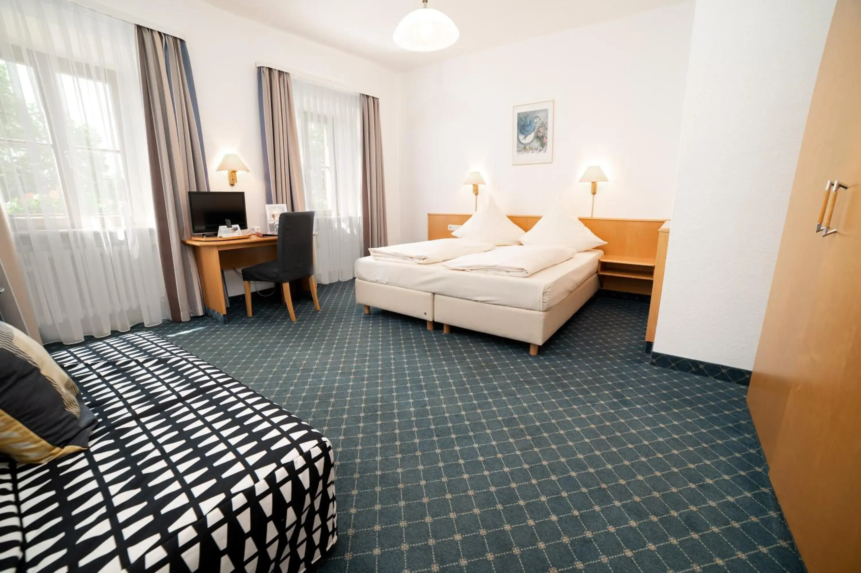 Photo of the whole room, Bed in Akzent Hotel Schranne Photo of the whole room, Bed in Akzent Hotel Schranne