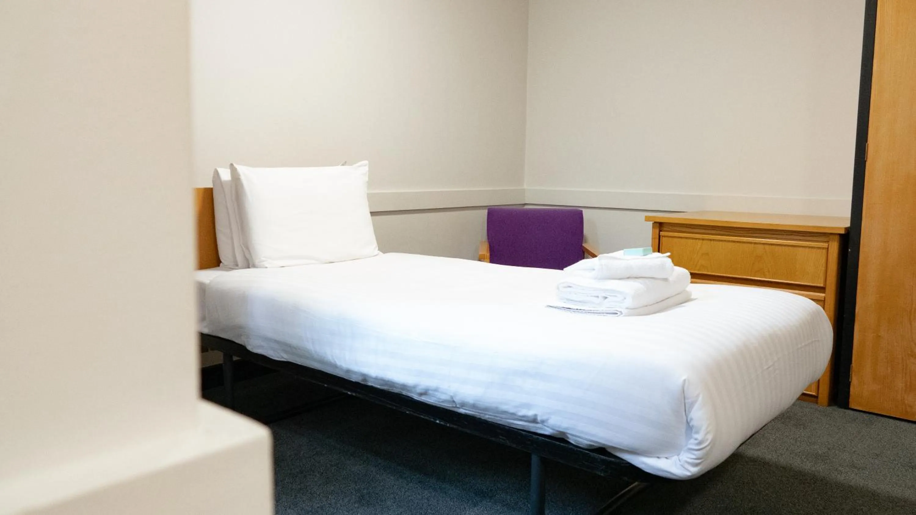 Bed in Wadham College