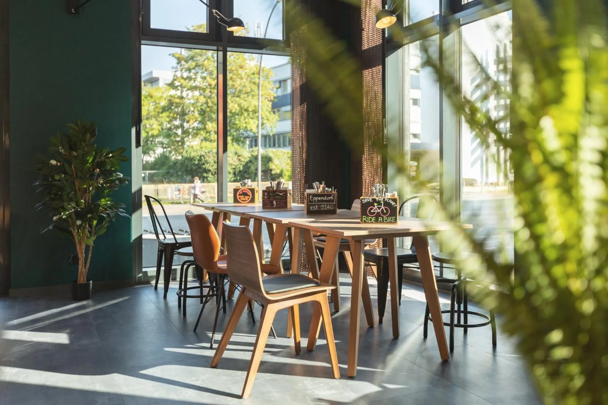 Breakfast in Holiday Inn - the niu, Bricks Hamburg Eppendorf by IHG