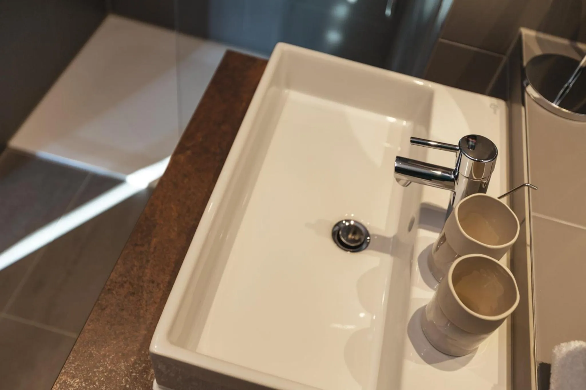 Bathroom in Holiday Inn - the niu, Bricks Hamburg Eppendorf by IHG