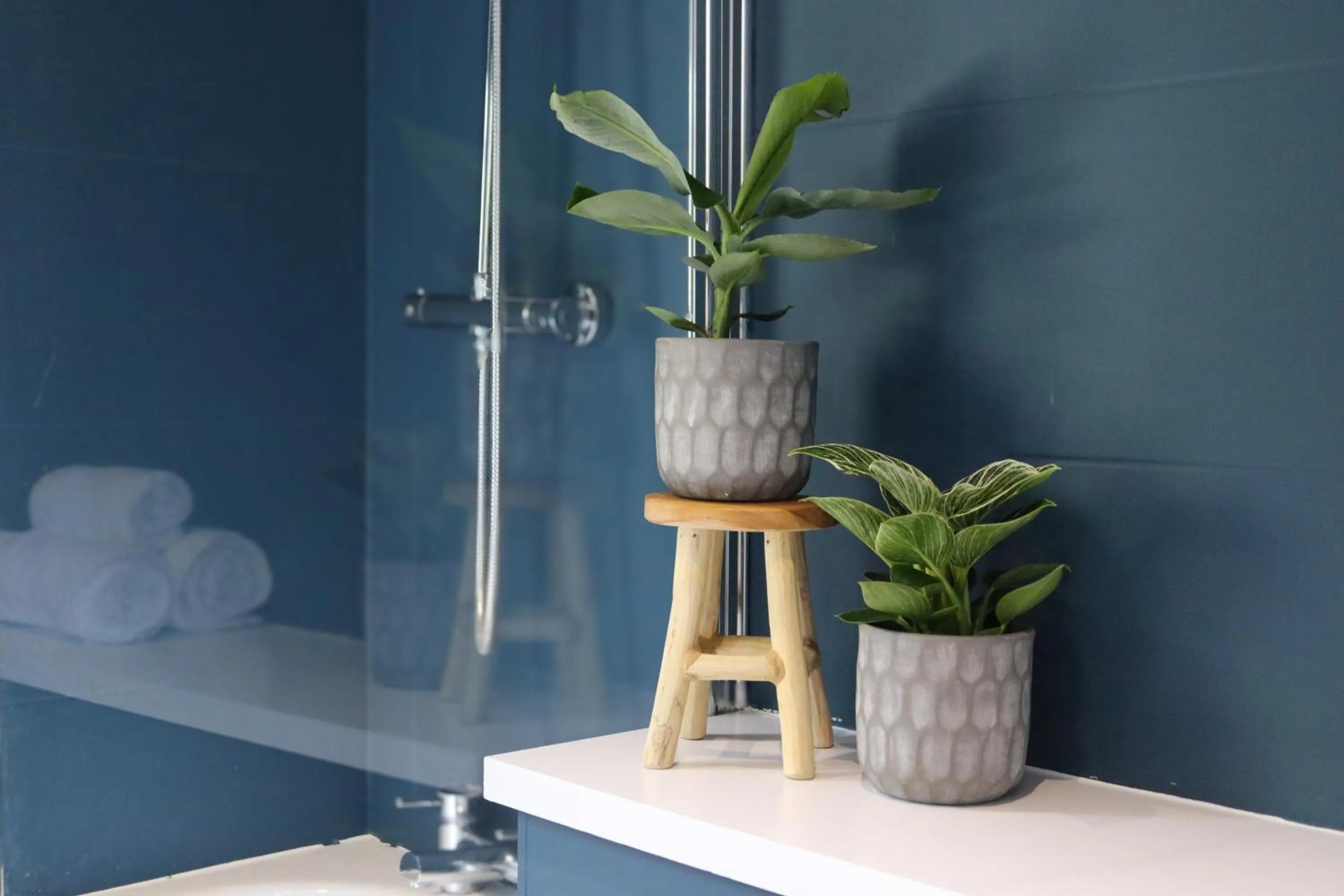 Bathroom in Orange Grove Hotel & Gardens