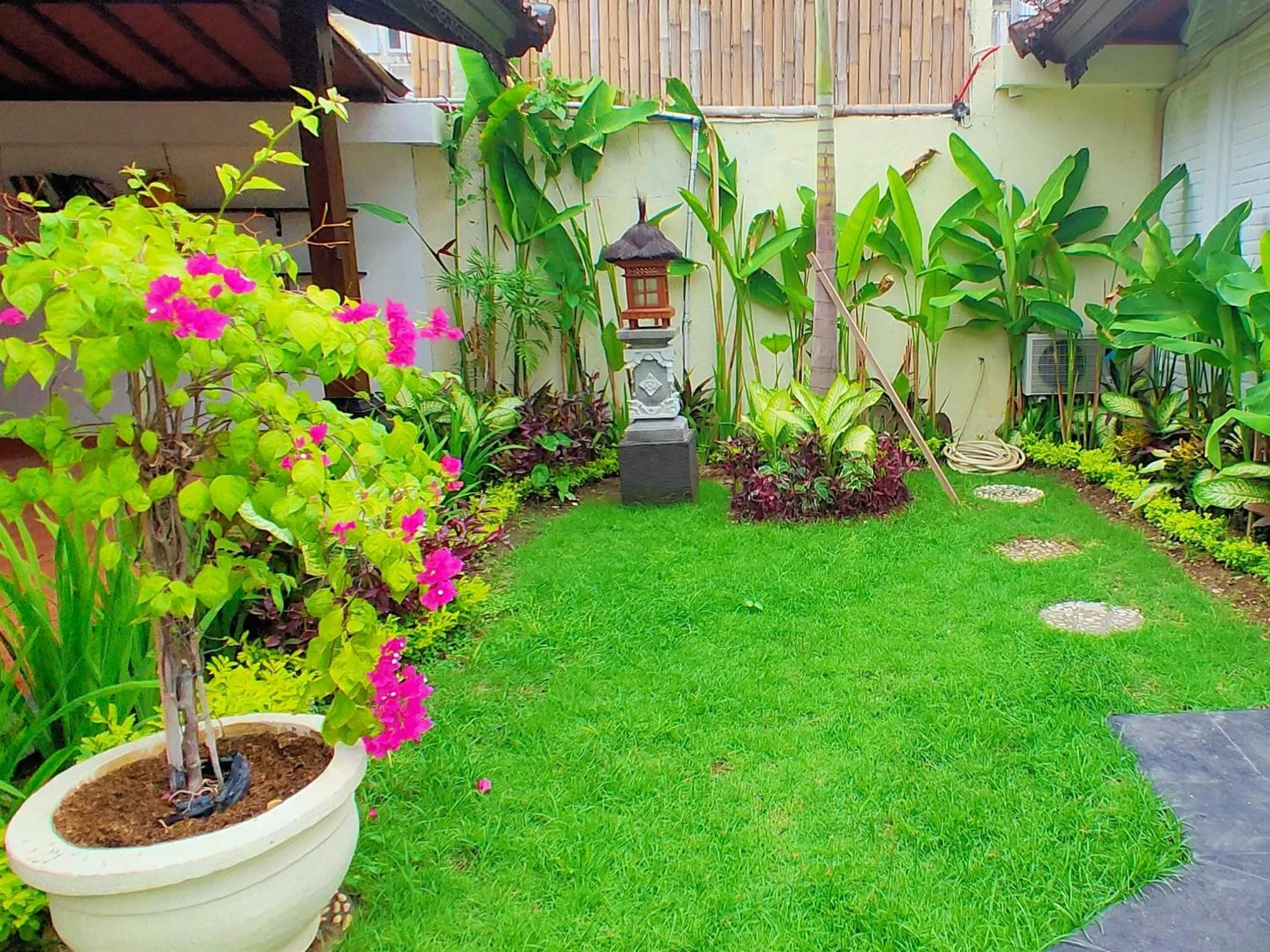 Patio in Tegal Uma Seminyak by Maha Bali