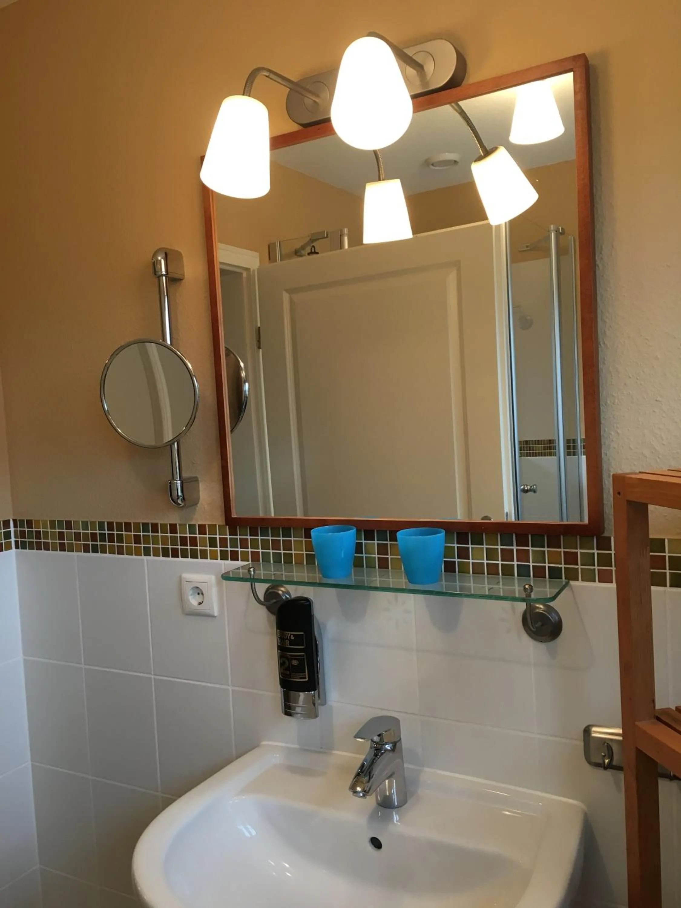 Bathroom in Flair Landhotel Strengliner Mühle