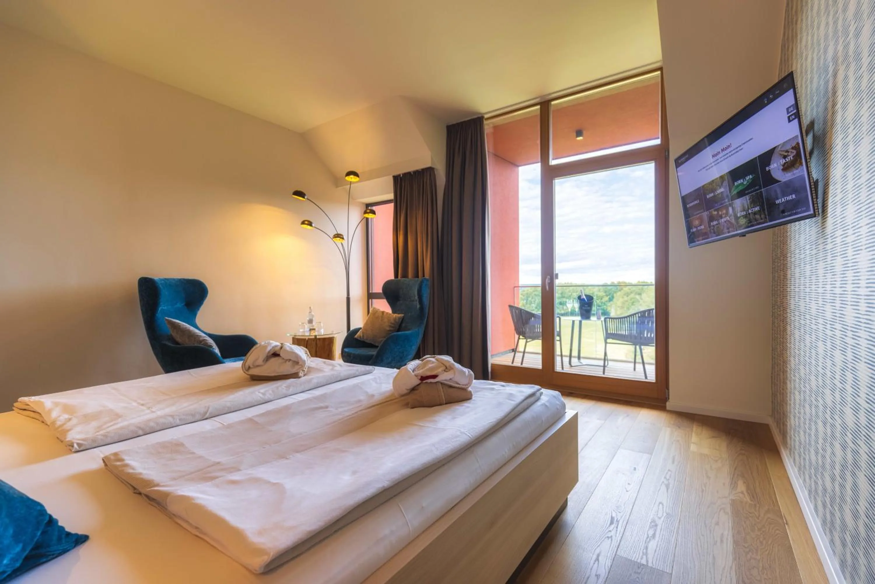 Balcony/Terrace, Bed in Bornmühle