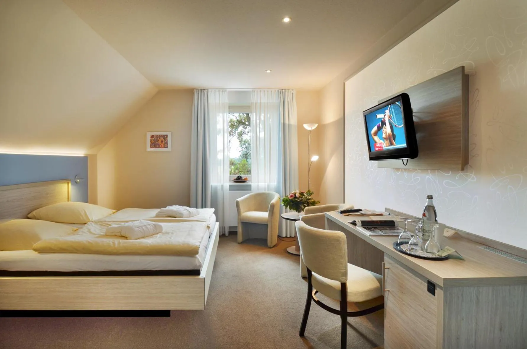 Bed in Akzent Hotel Haus Surendorff