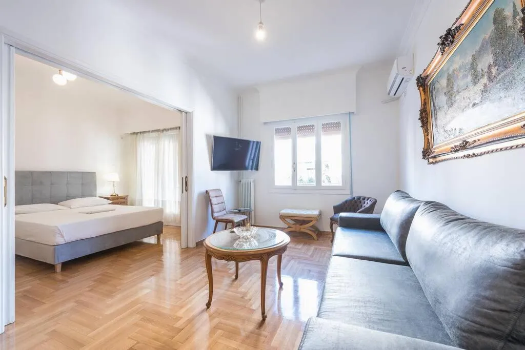 Bed in Victoria Supreme Suite