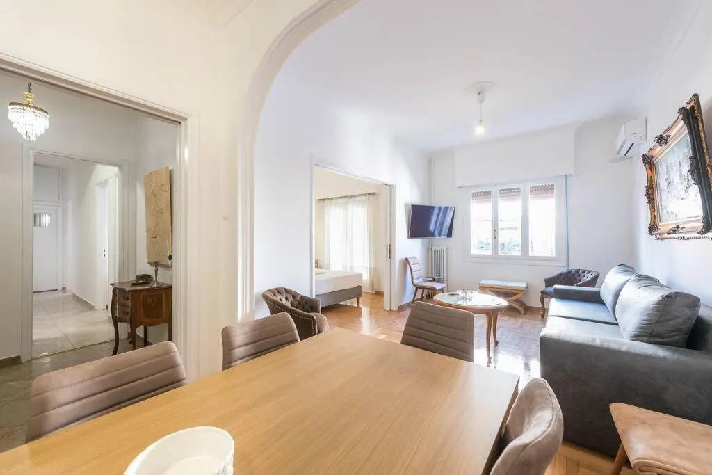 Victoria Supreme Suite