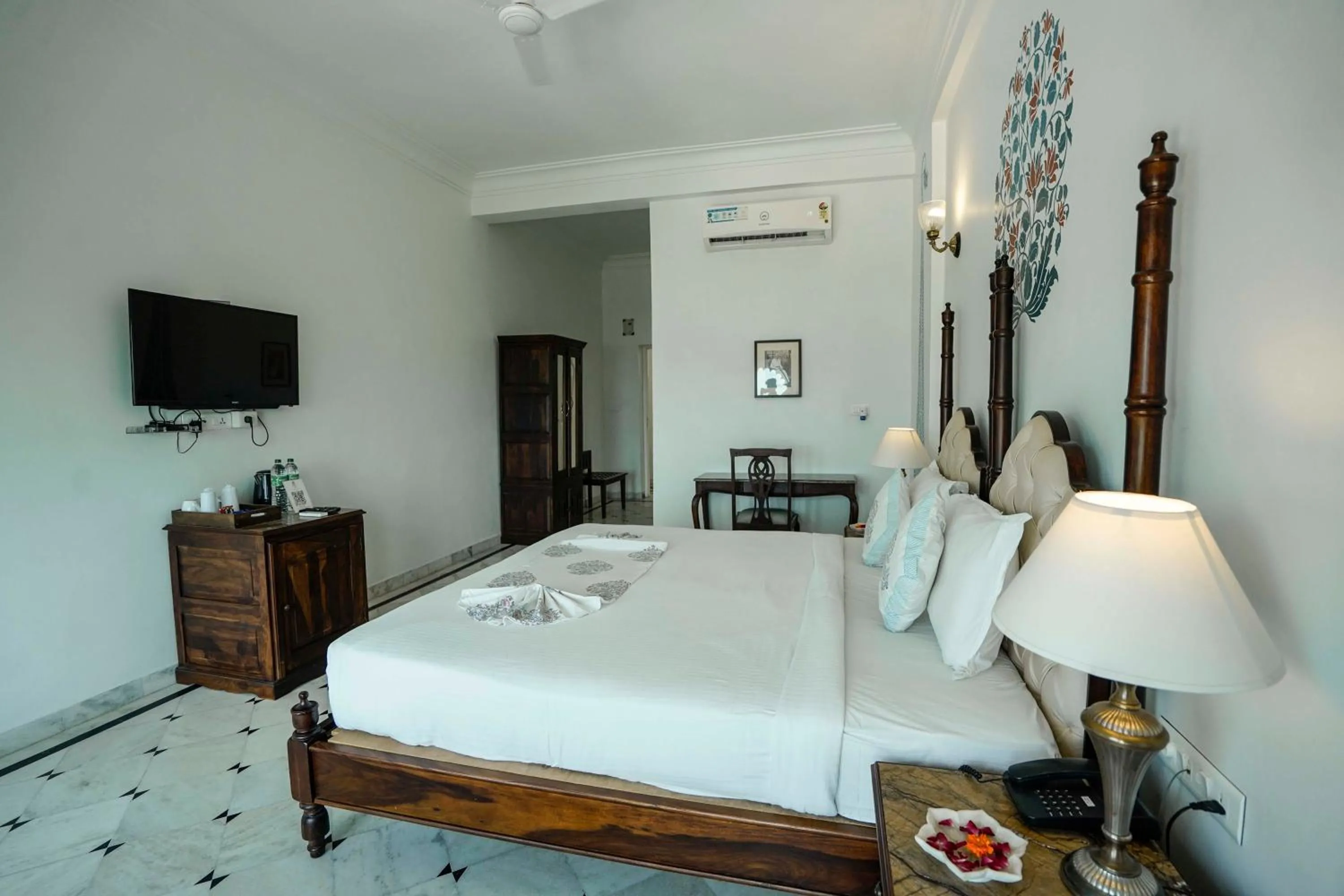 Communal lounge/ TV room, Bed in Burj Baneria - A Boutique Homestay