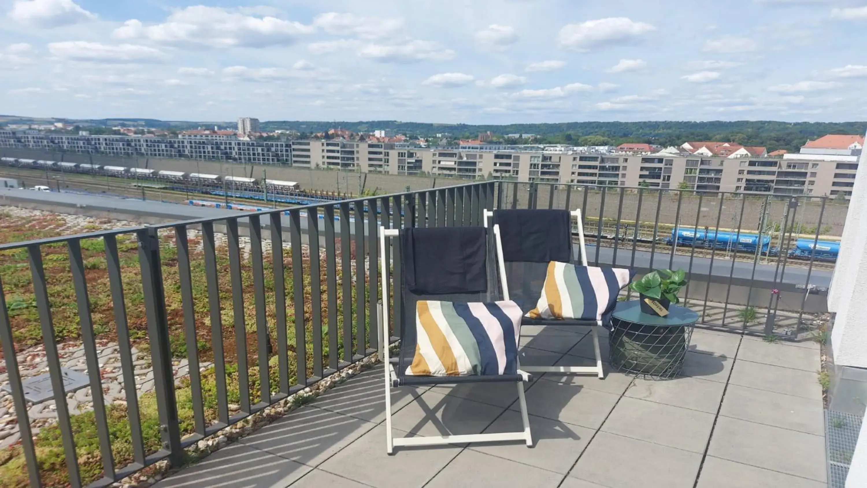 Photo of the whole room in Holiday Inn - the niu, Sparrow Regensburg by IHG Photo of the whole room in Holiday Inn - the niu, Sparrow Regensburg by IHG