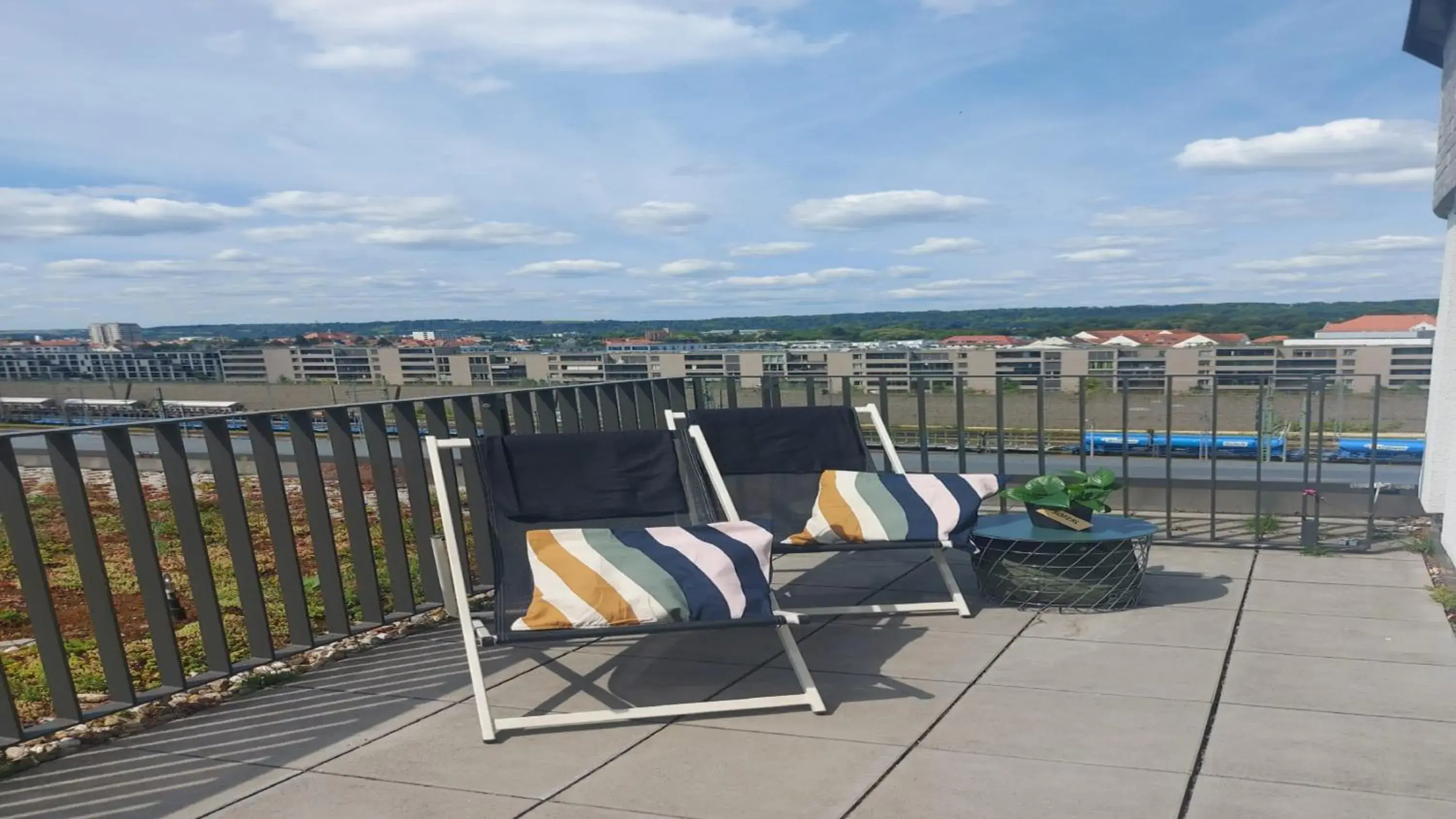 Photo of the whole room in Holiday Inn - the niu, Sparrow Regensburg by IHG Photo of the whole room in Holiday Inn - the niu, Sparrow Regensburg by IHG