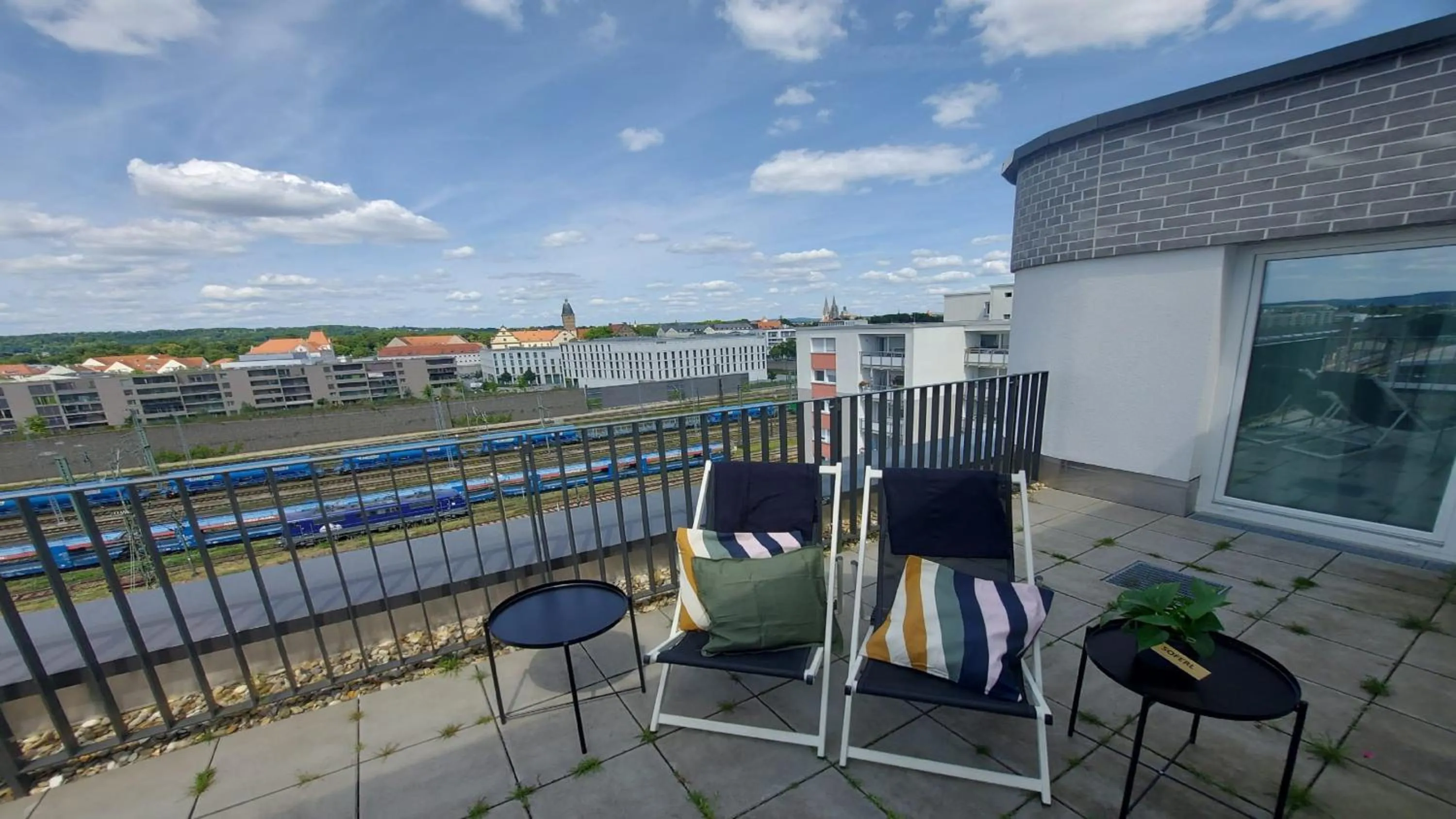 Photo of the whole room in Holiday Inn - the niu, Sparrow Regensburg by IHG