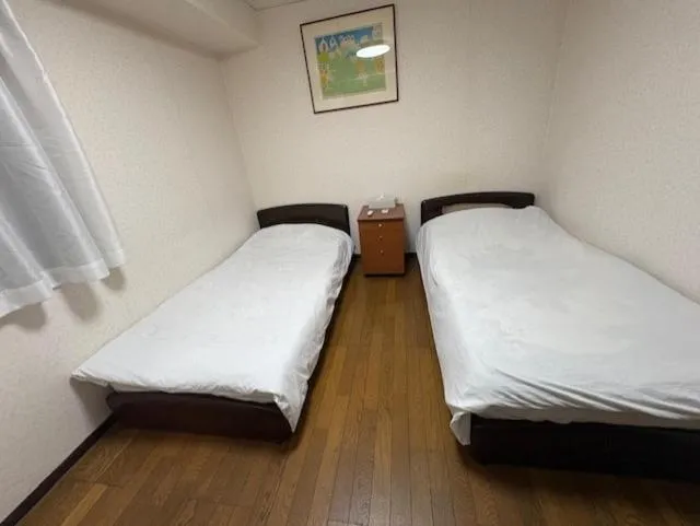 Bed in Tokyo Kakan