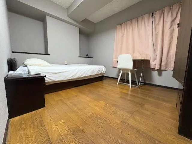 Bed in Tokyo Kakan