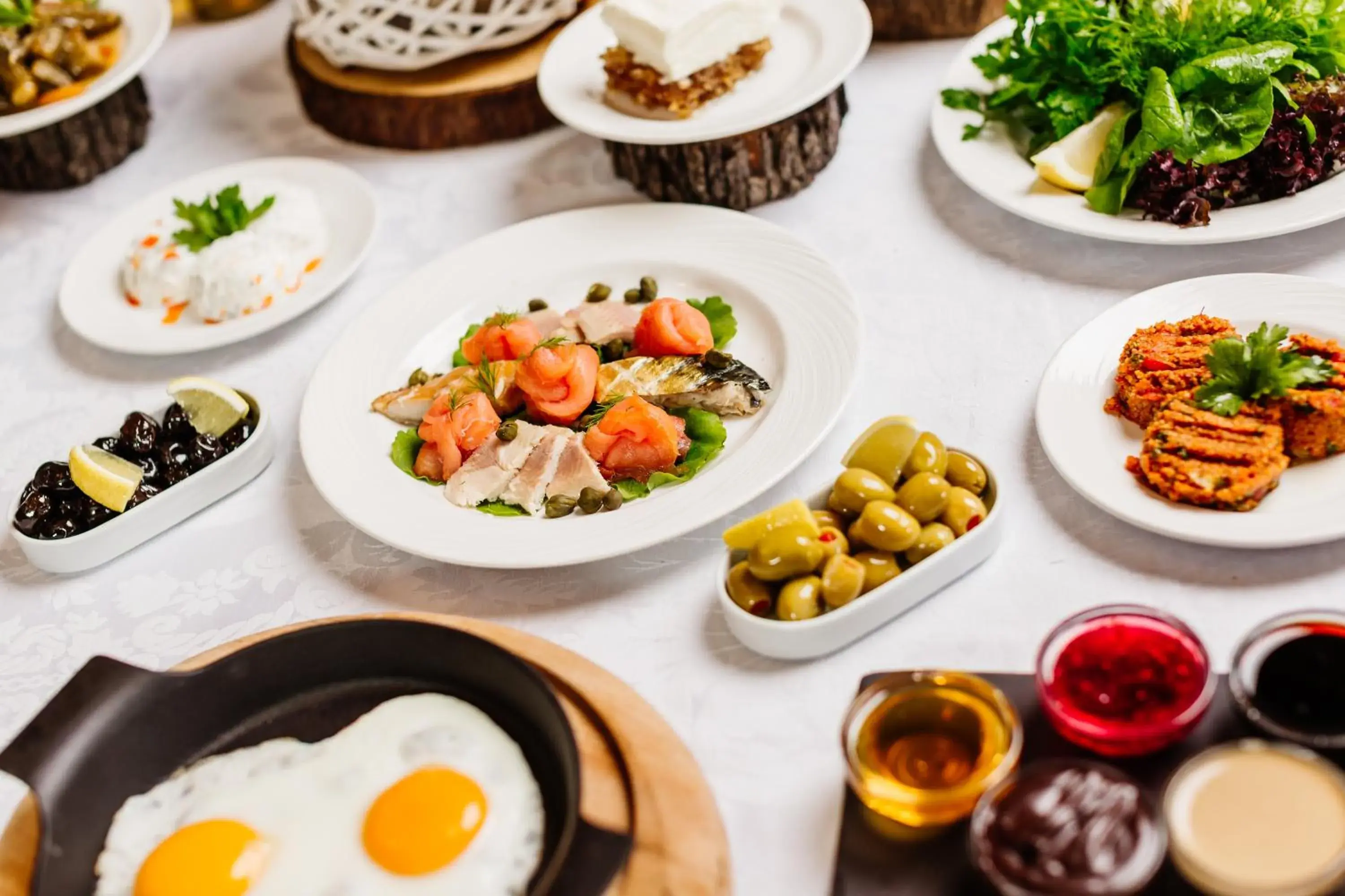 Breakfast in Cratos Premium Hotel Casino & SPA Breakfast in Cratos Premium Hotel Casino & SPA