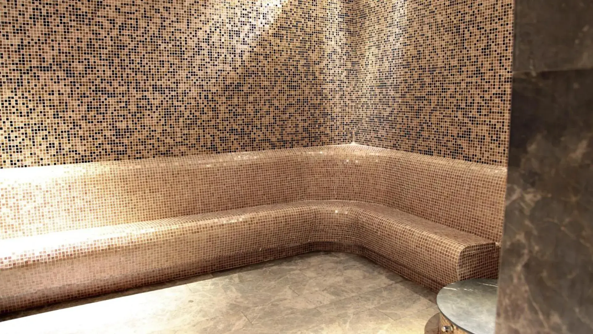 Spa and wellness centre/facilities in Cratos Premium Hotel Casino & SPA Spa and wellness centre/facilities in Cratos Premium Hotel Casino & SPA